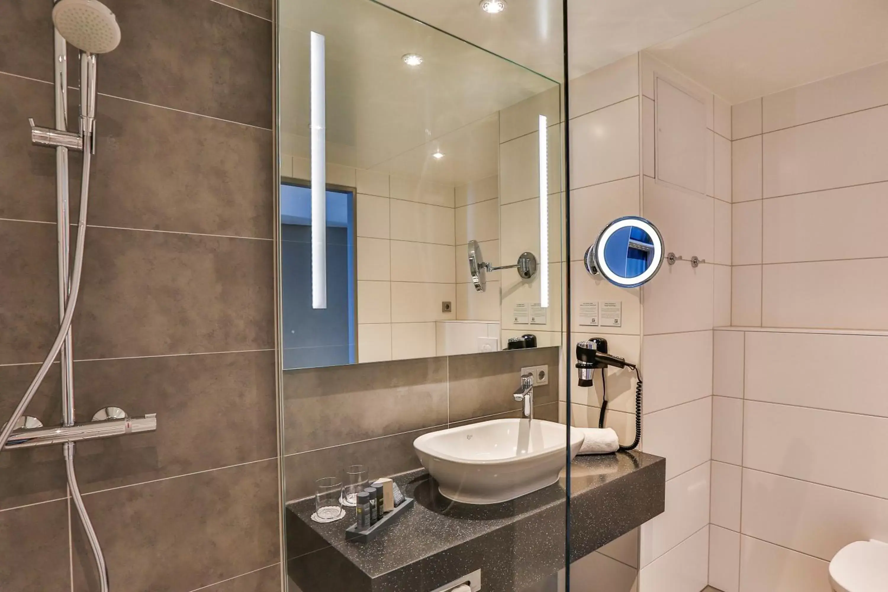 Bathroom in Holiday Inn - Villingen - Schwenningen, an IHG Hotel
