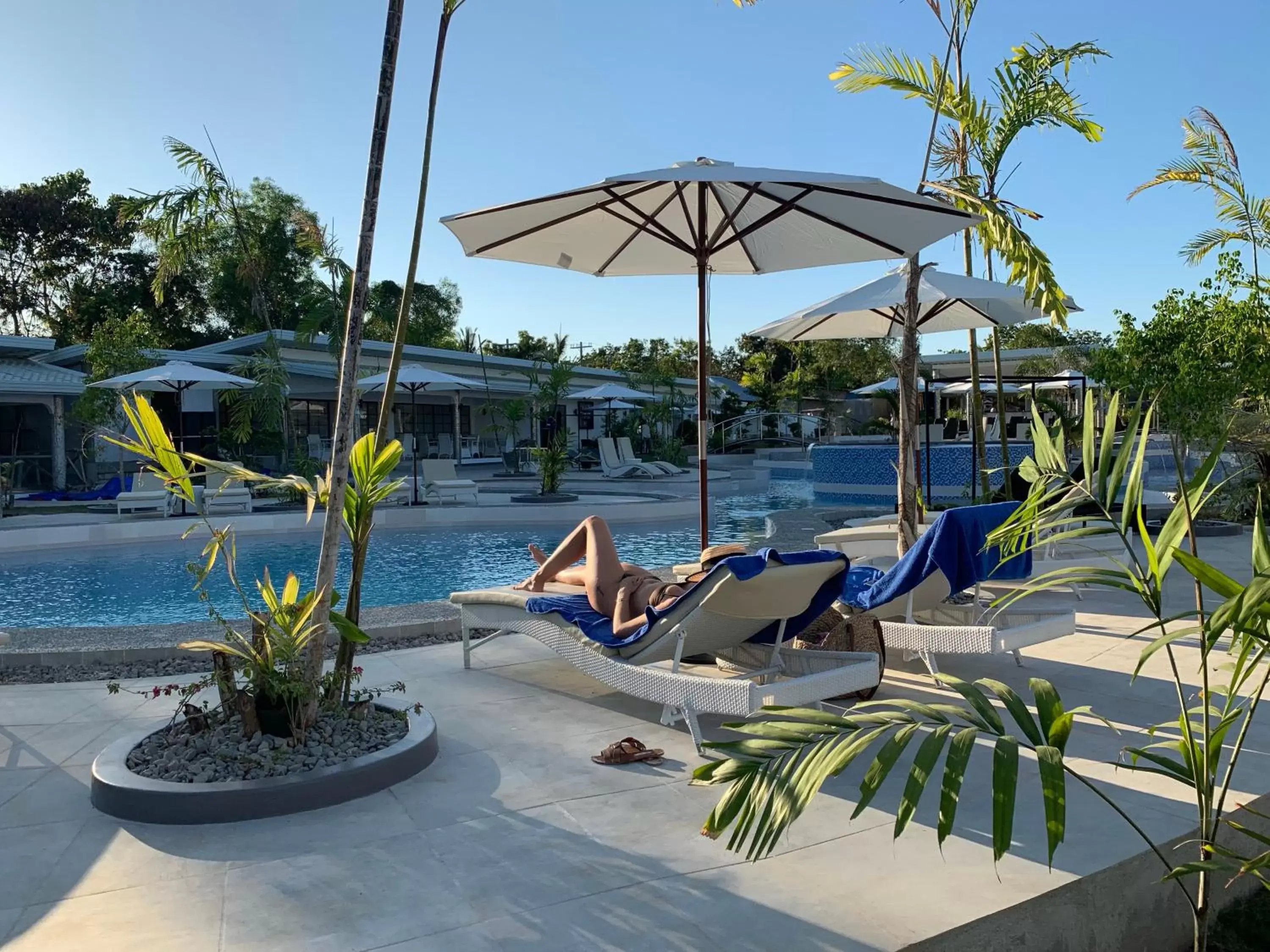 Swimming Pool in Marina Point Bay Resort