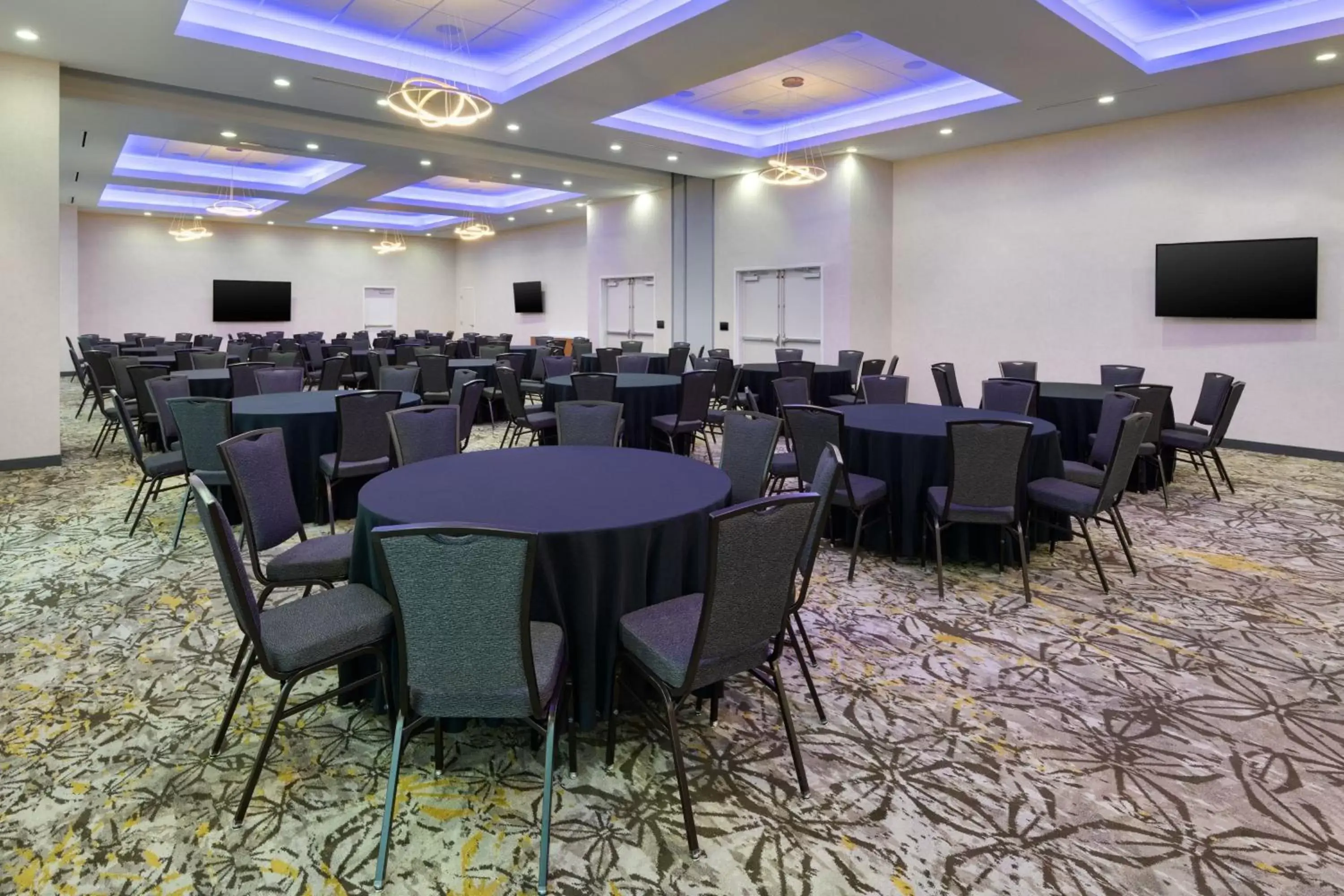 Meeting/conference room in SpringHill Suites by Marriott Weatherford Willow Park