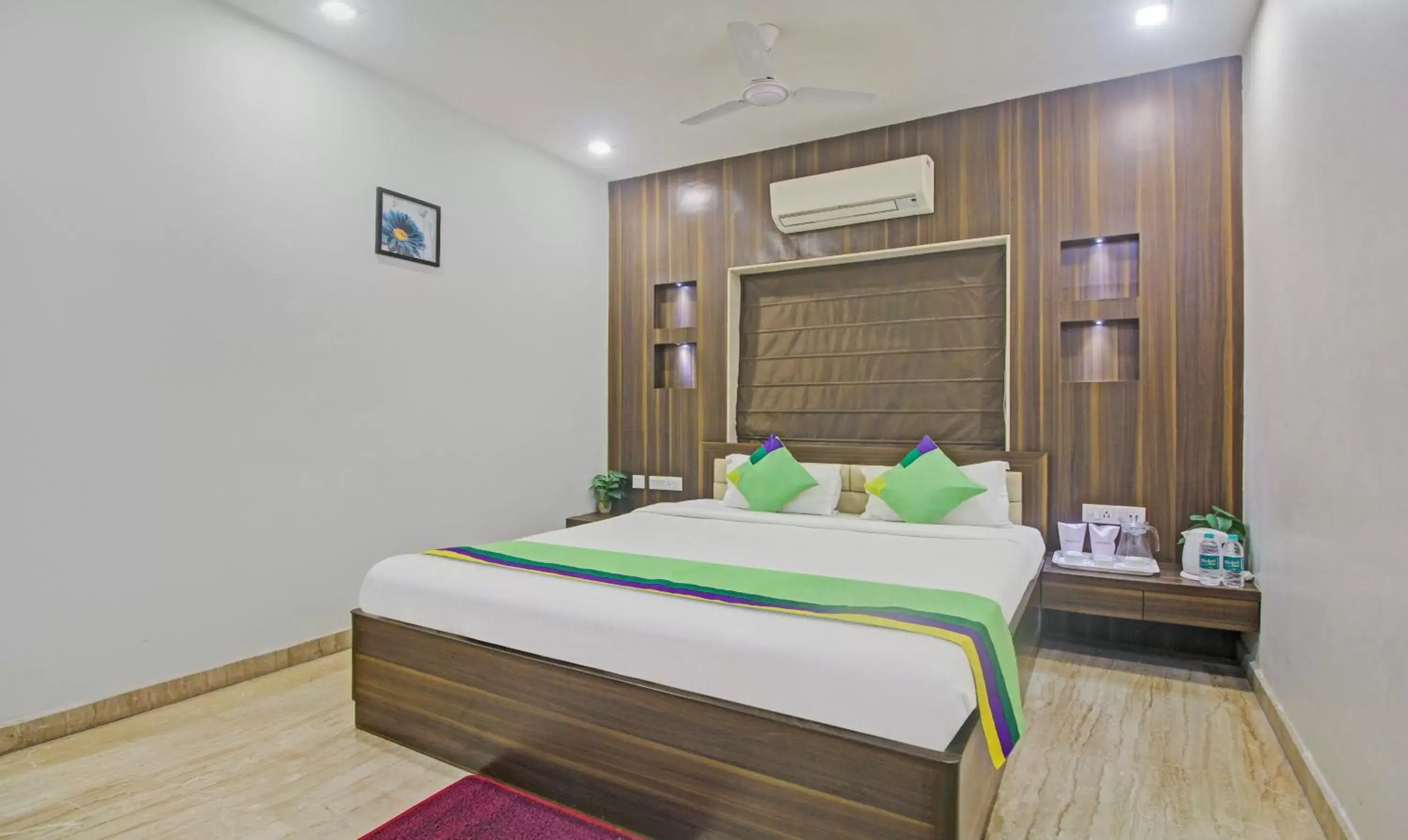 Bed in Treebo Sreema Saltlake Near City Centre Mall Bed in Treebo Sreema Saltlake Near City Centre Mall