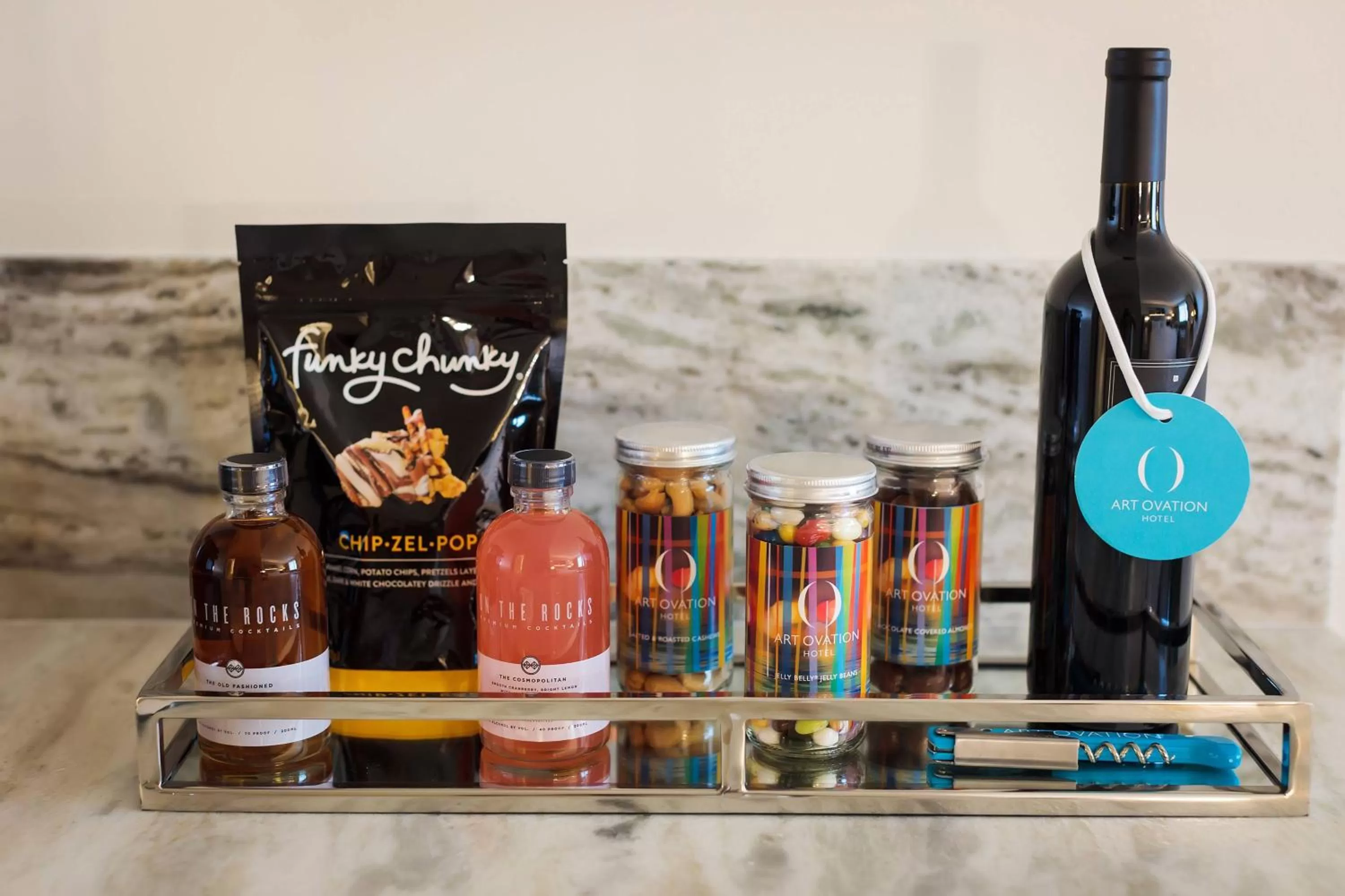 Photo of the whole room in Art Ovation Hotel, Autograph Collection