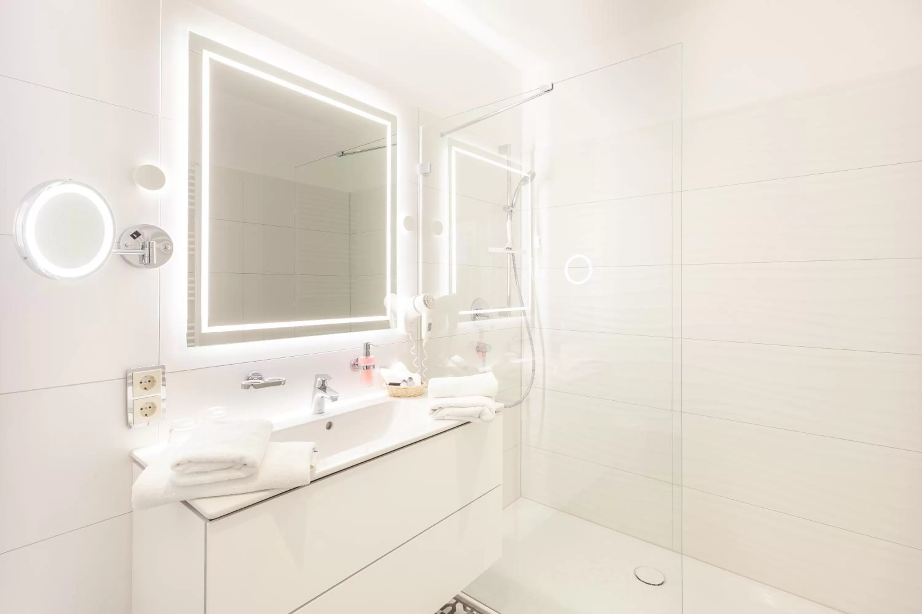 Bathroom in Hotel Vier Jahreszeiten Binz