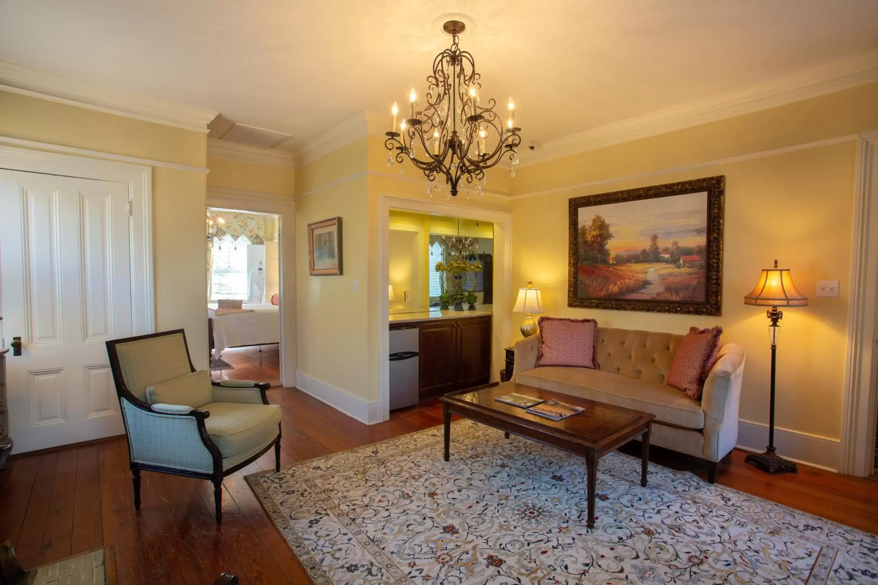 Living room, Seating Area in The Gastonian, Historic Inns of Savannah Collection