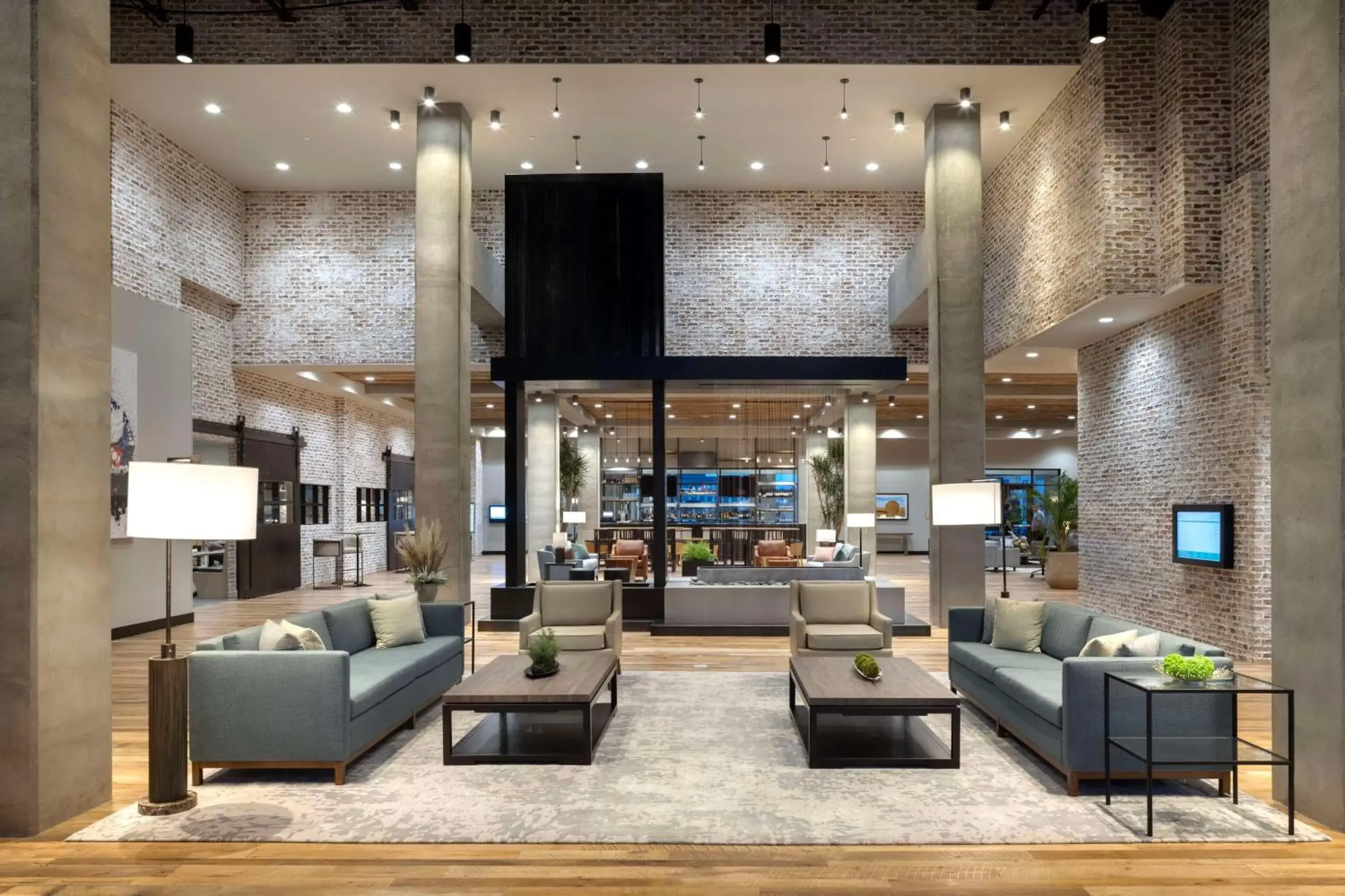 Lobby or reception in Embassy Suites By Hilton Bowling Green Lobby or reception in Embassy Suites By Hilton Bowling Green