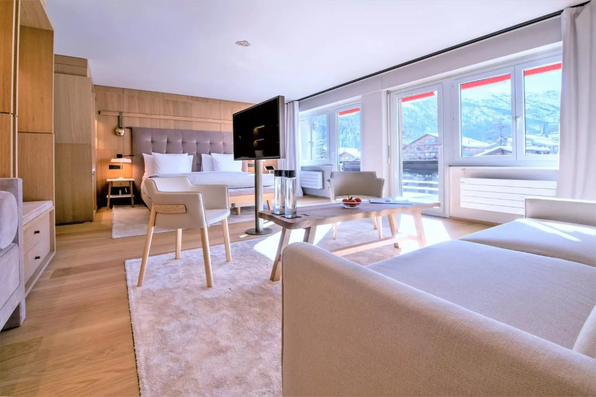 Photo of the whole room, Seating Area in Schweizerhof Zermatt - a Small Luxury Hotel