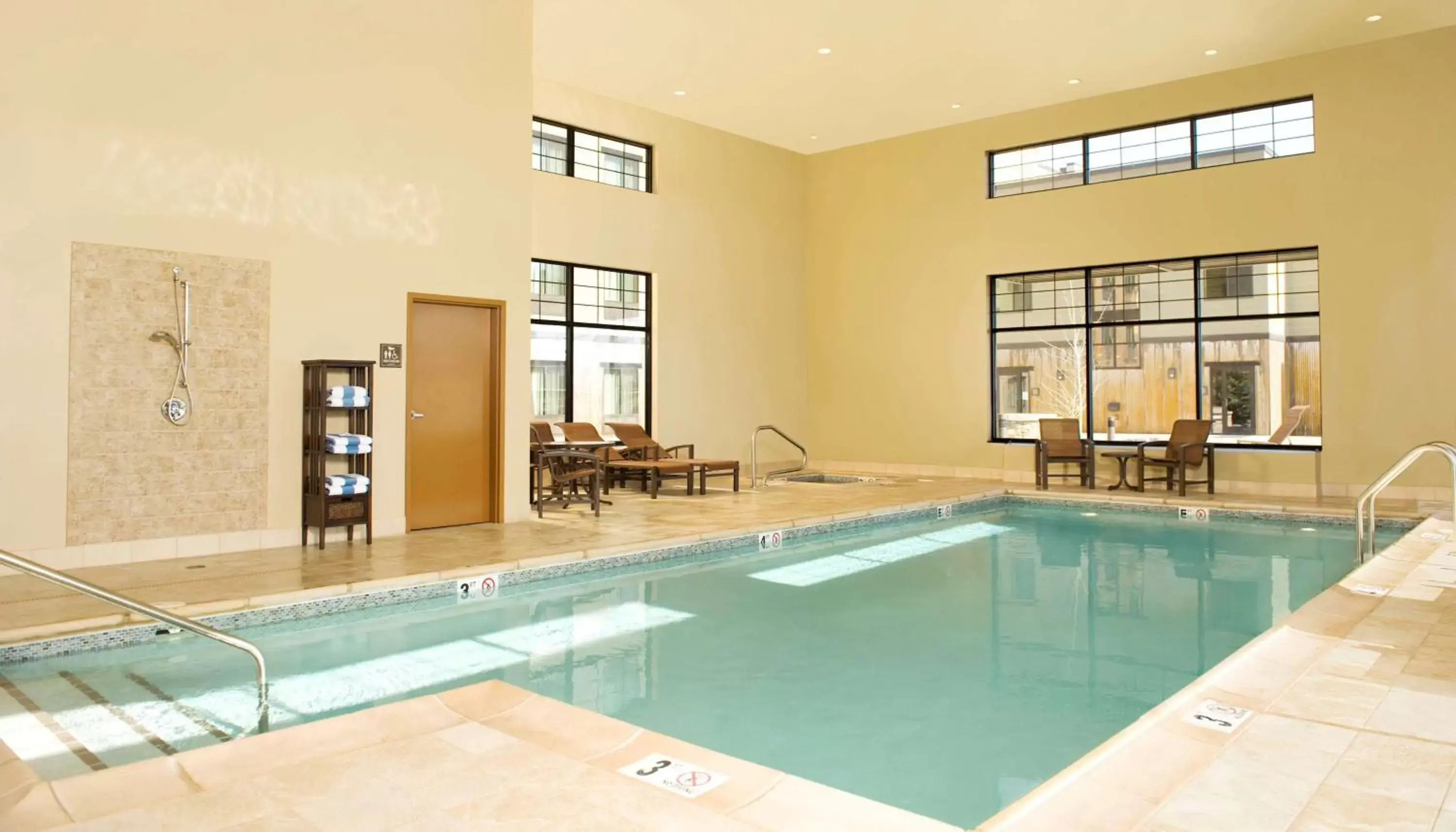 Pool view, Swimming Pool in Homewood Suites by Hilton Bozeman