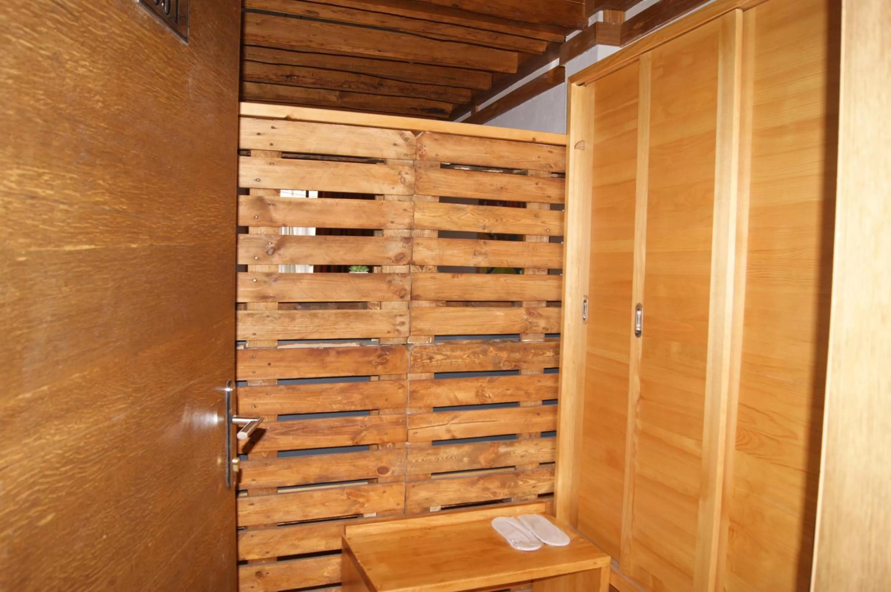 Photo of the whole room in Hotel Prizreni