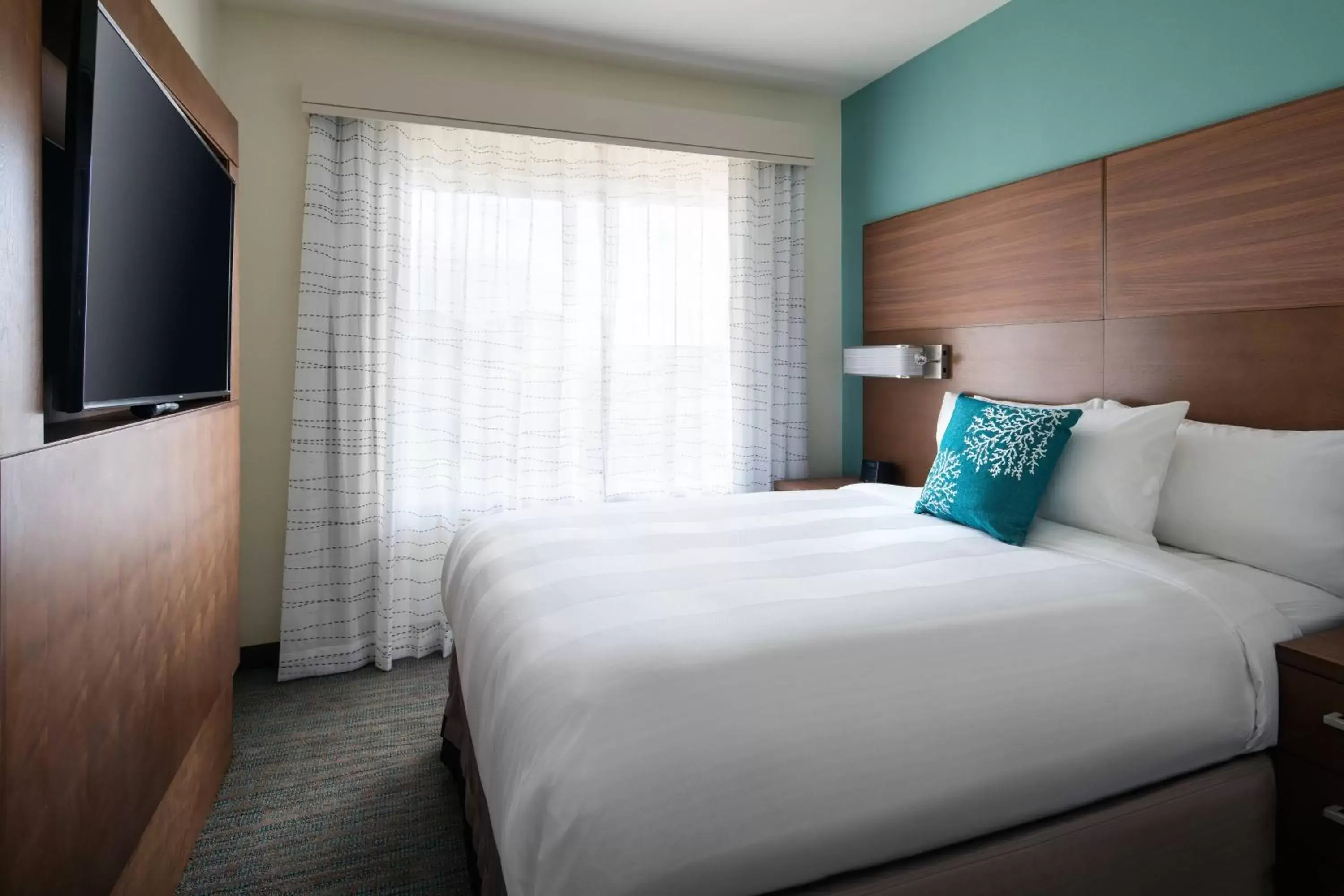 Bedroom, Bed in Residence Inn by Marriott Maui Wailea