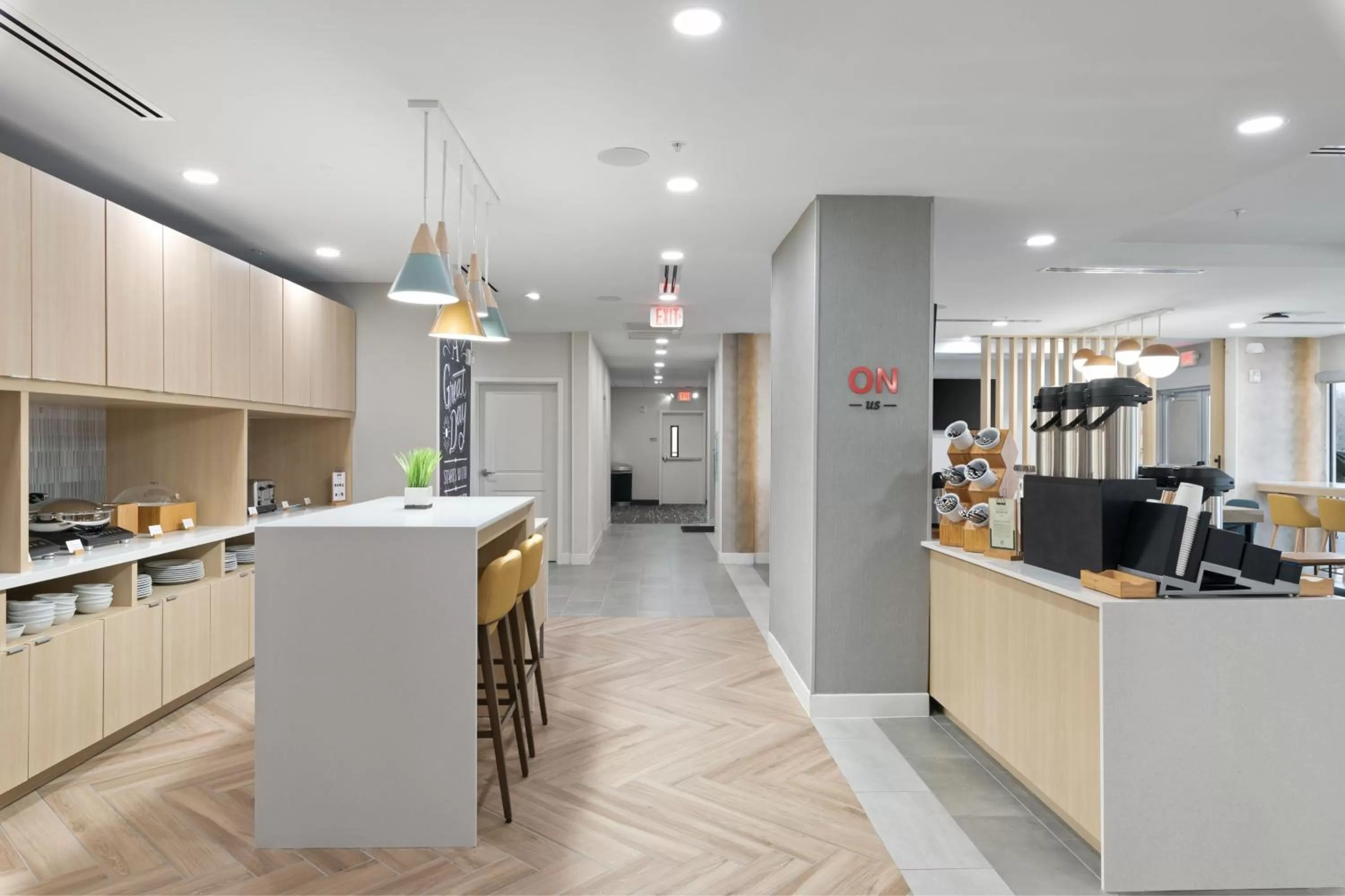 Breakfast in TownePlace Suites by Marriott White Hall