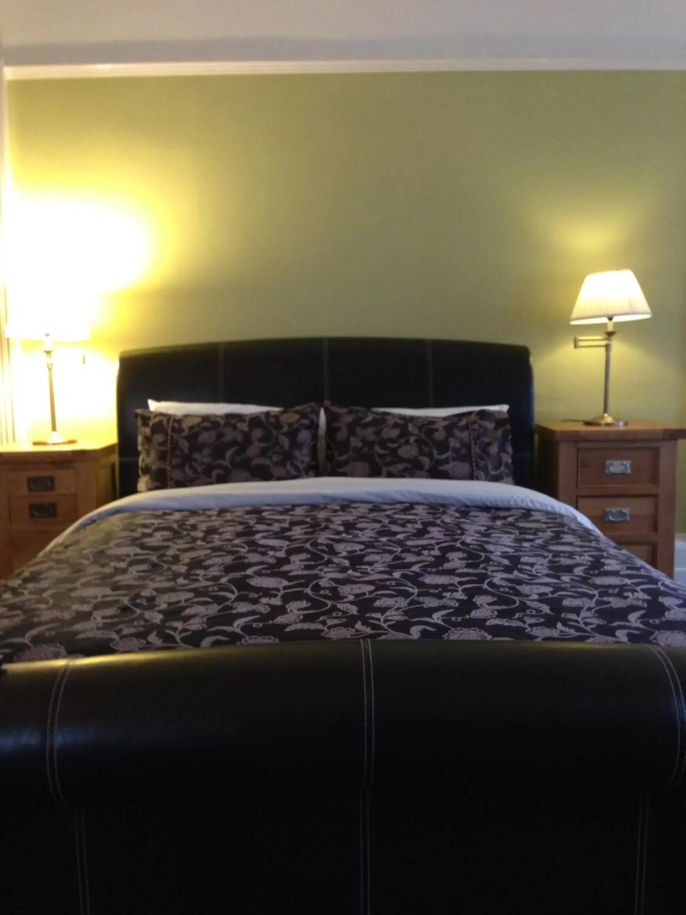 Bedroom, Bed in Ashtree House Hotel, Glasgow Airport & Paisley