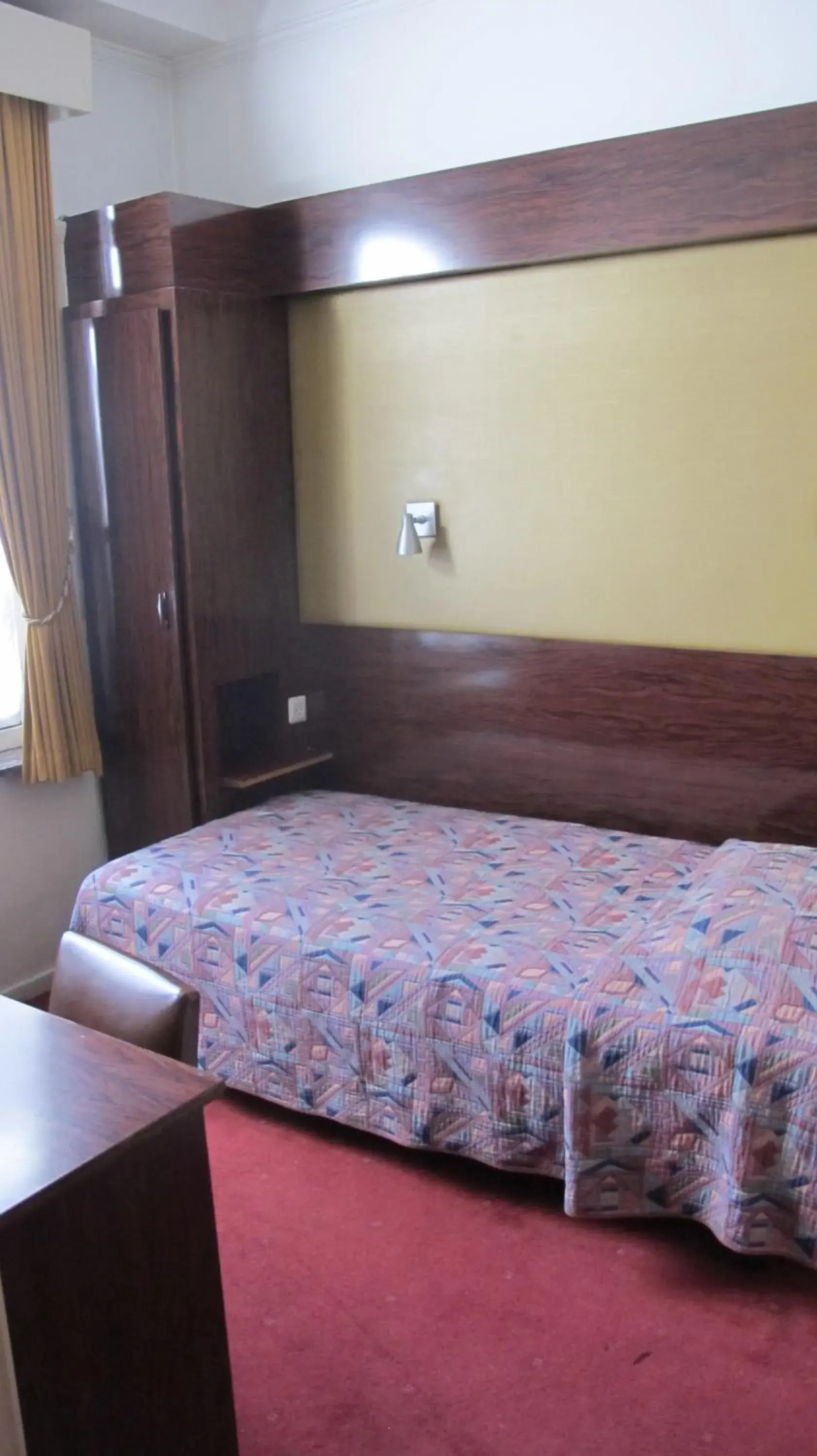 Bed in Hotel Manhattan Bed in Hotel Manhattan