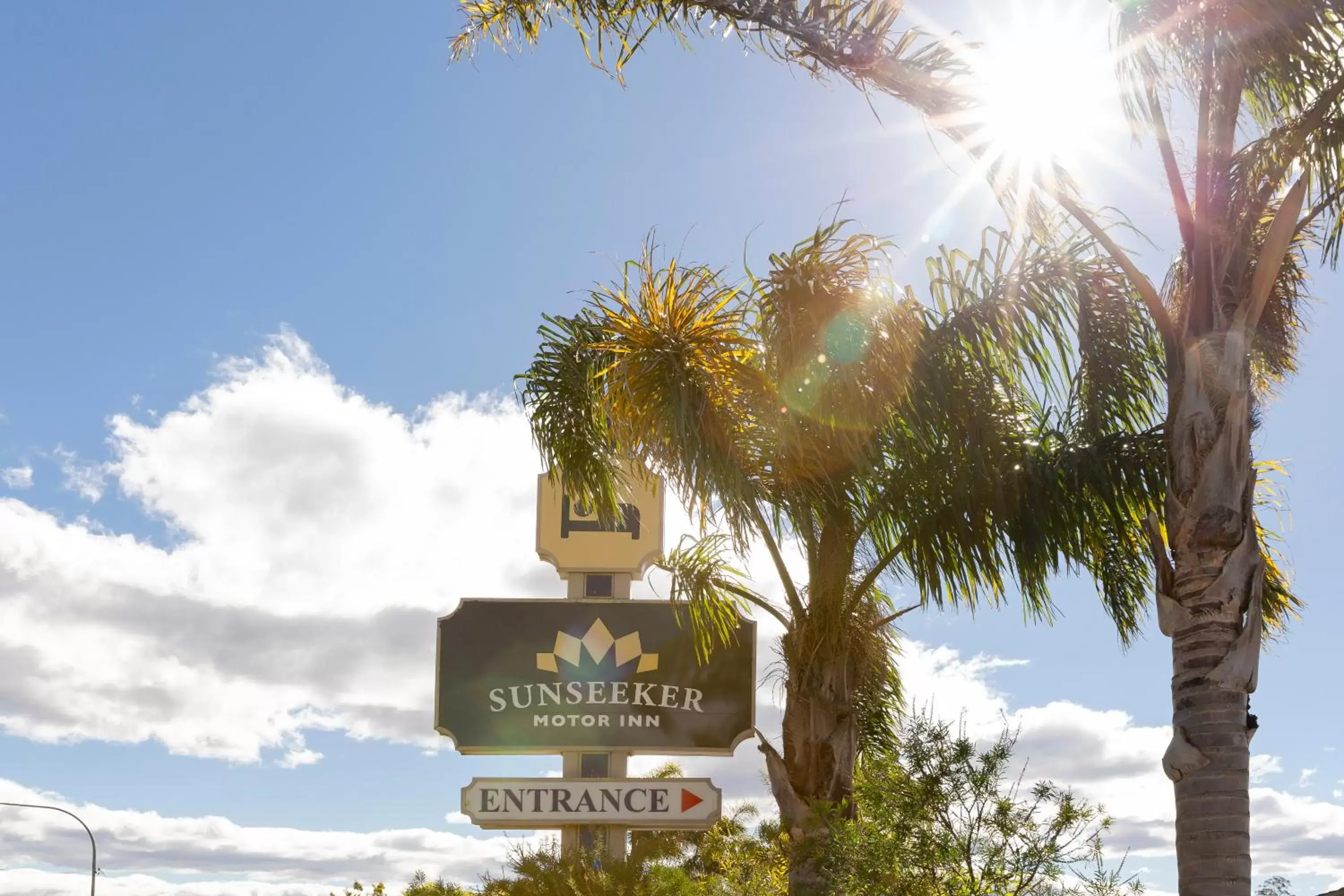 Property logo or sign in Sunseeker Motor Inn