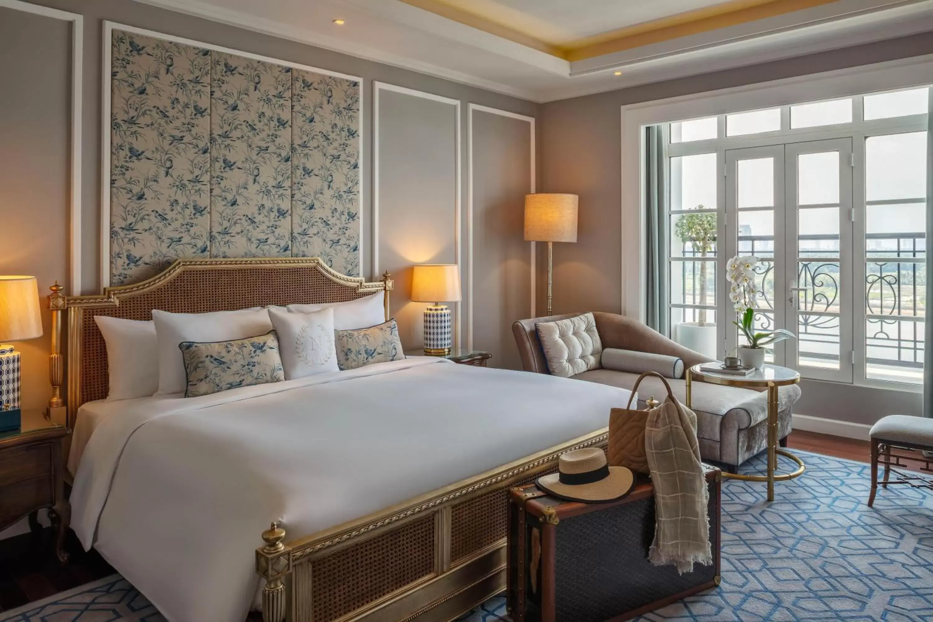 Bedroom, Bed in Mia Saigon – Luxury Boutique Hotel