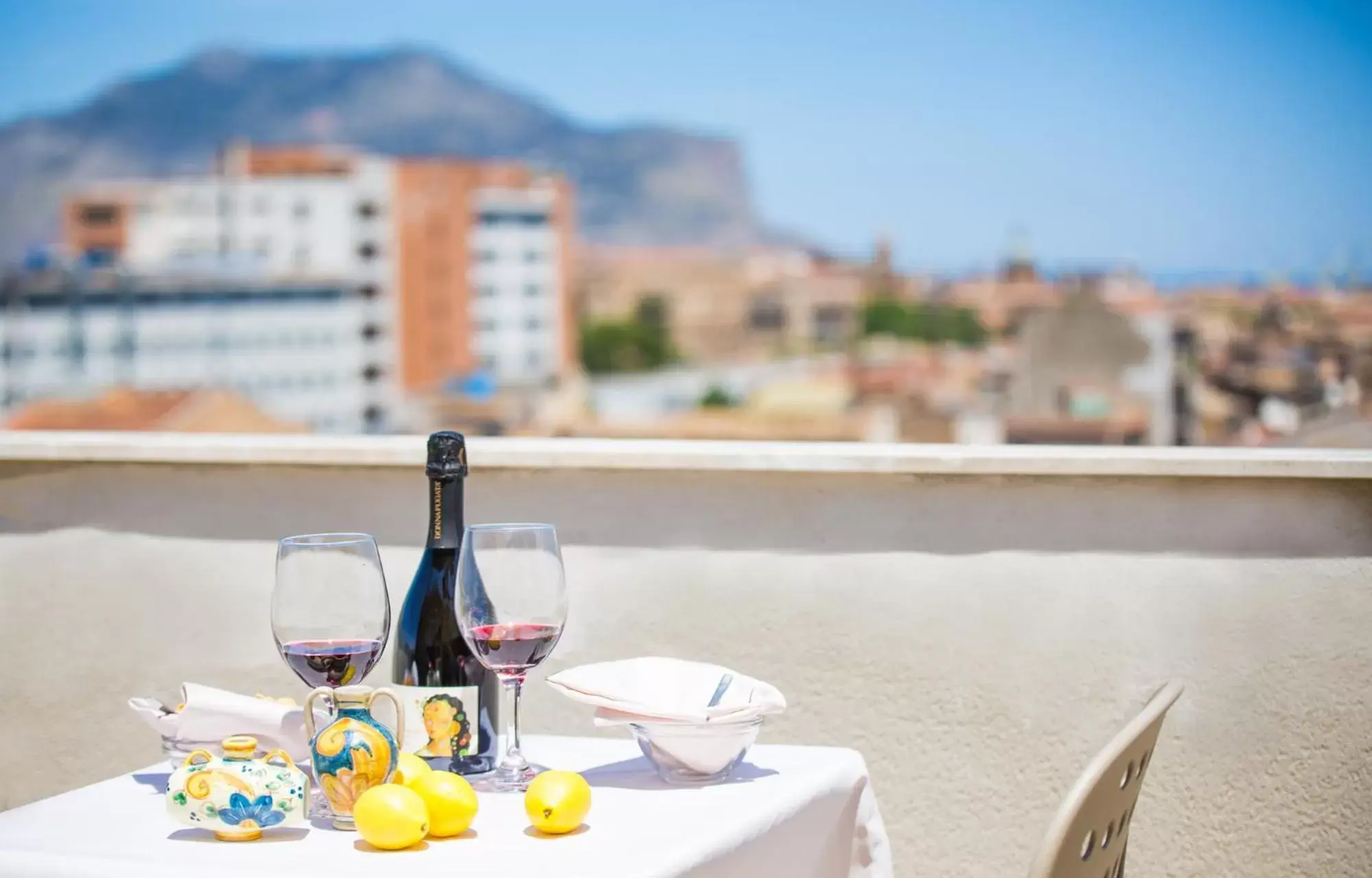 Balcony/Terrace in Albergo Athenaeum