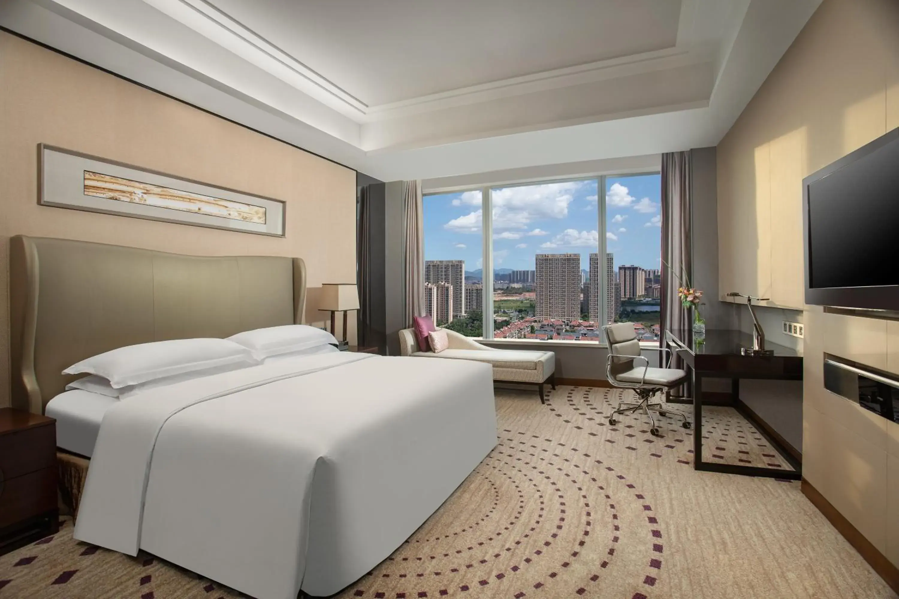 Crowne Plaza Huizhou, an IHG Hotel