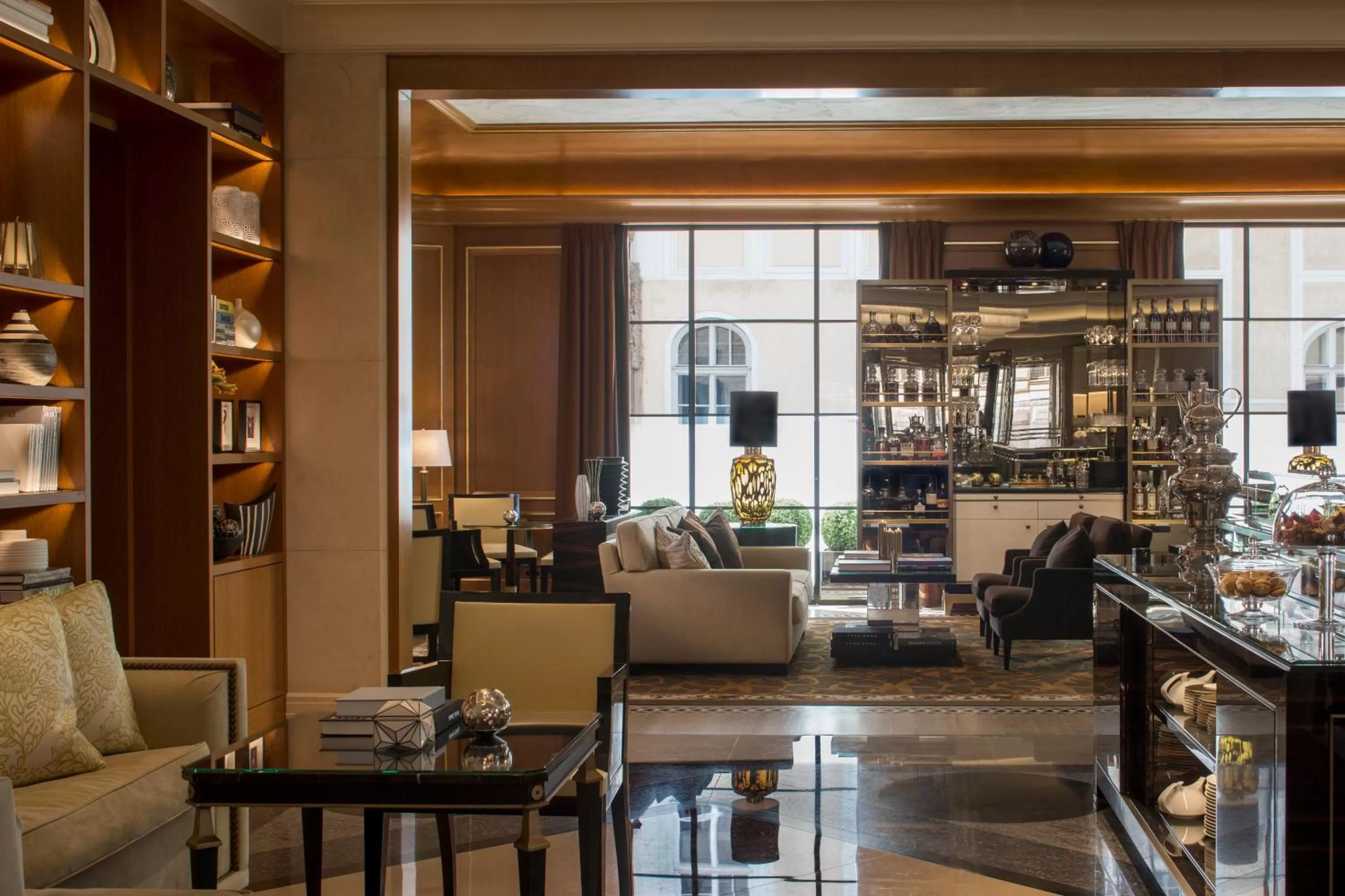 Restaurant/places to eat in Four Seasons Hotel Prague