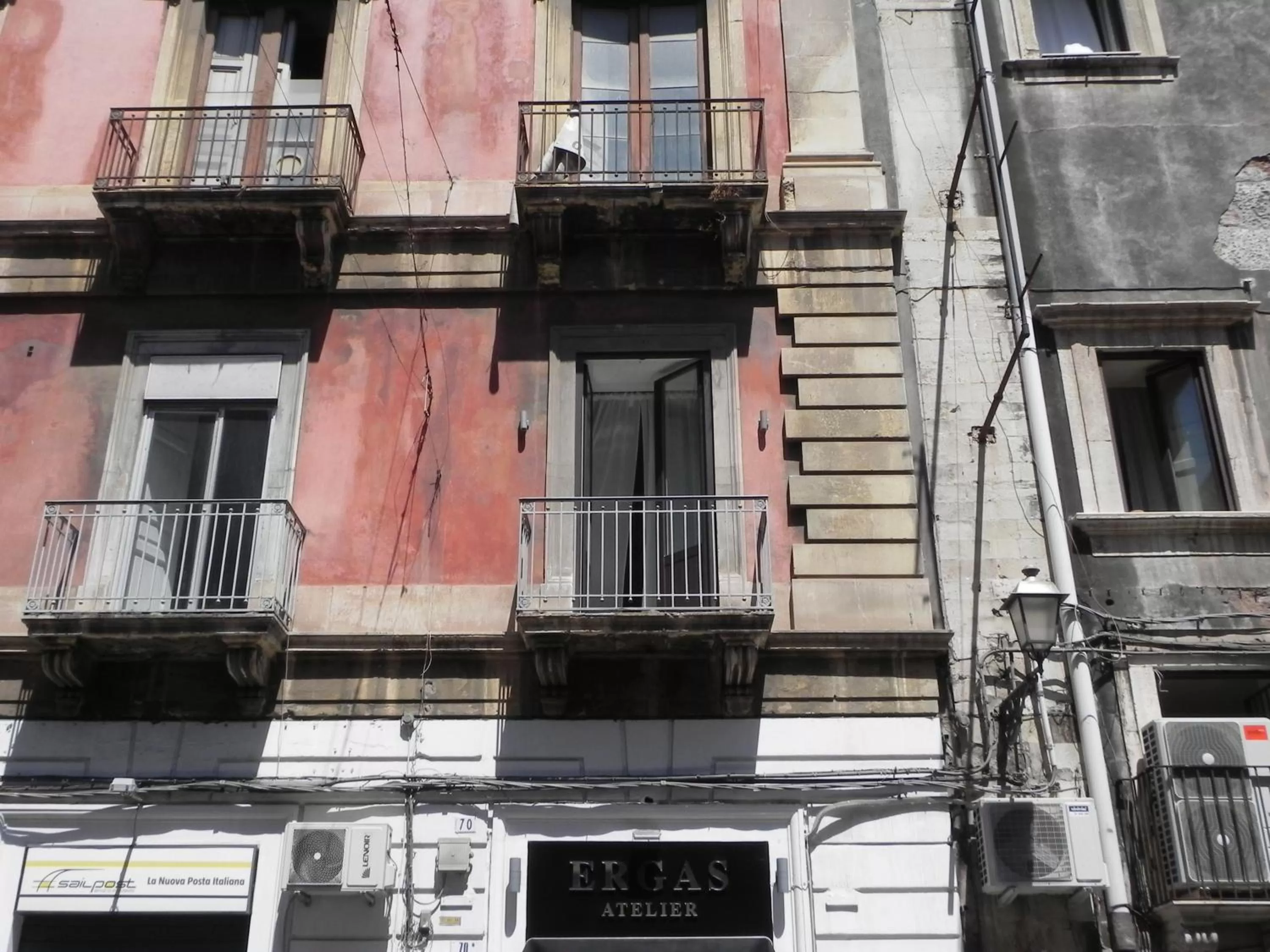 Property building in Palazzo del Verga