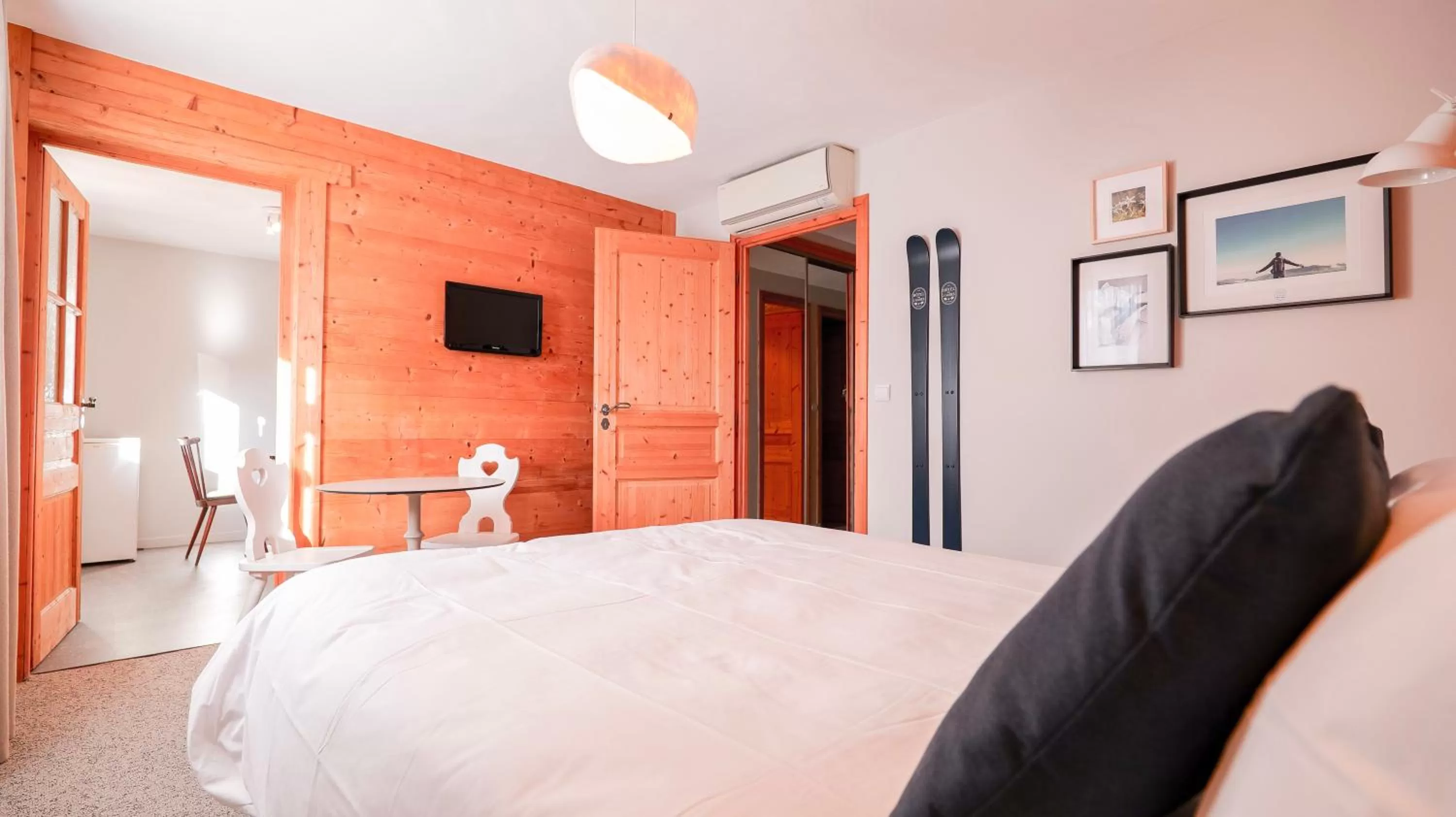 Bed in Hôtel des 2 Gares