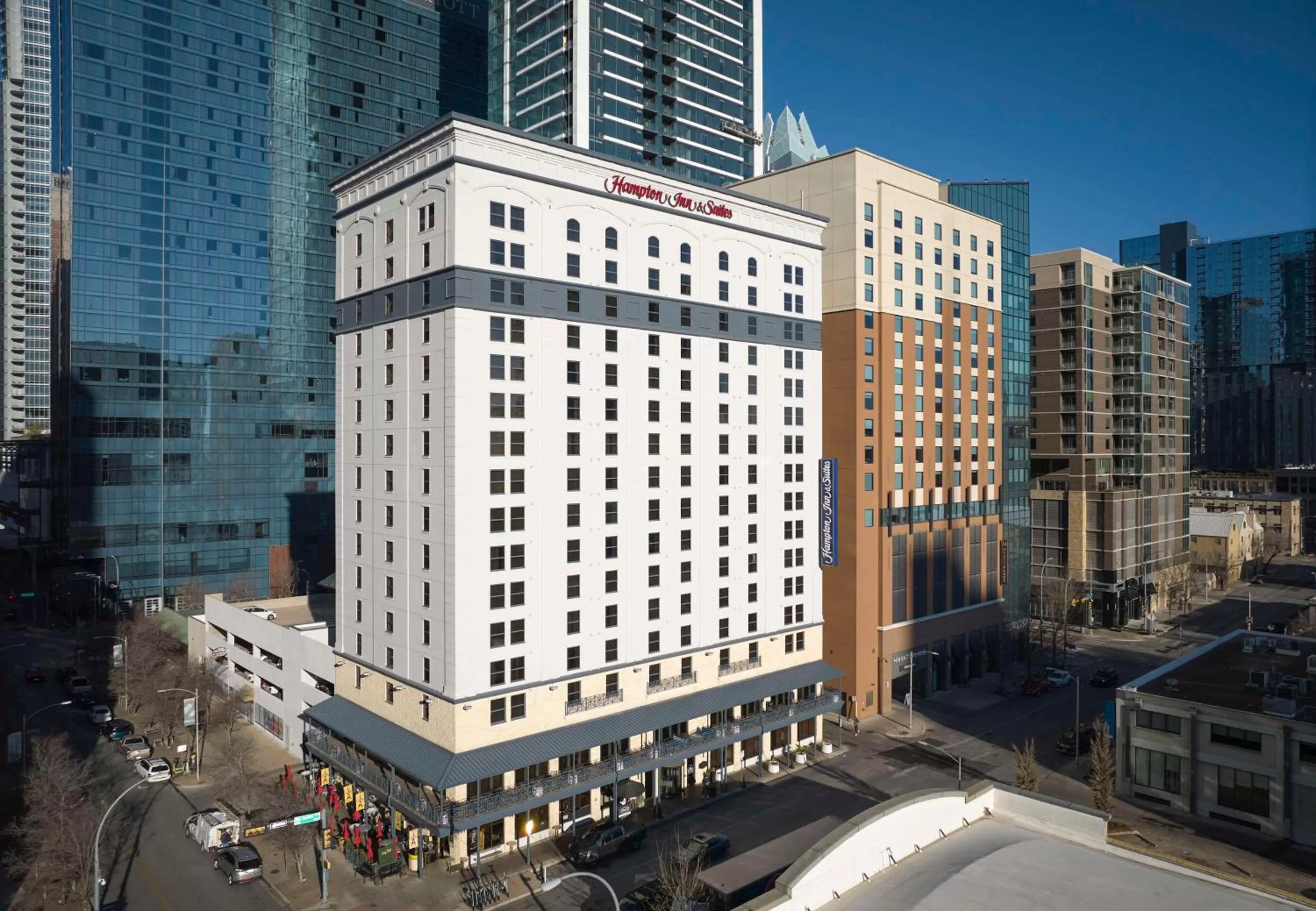 Property building in Hampton Inn & Suites Austin - Downtown