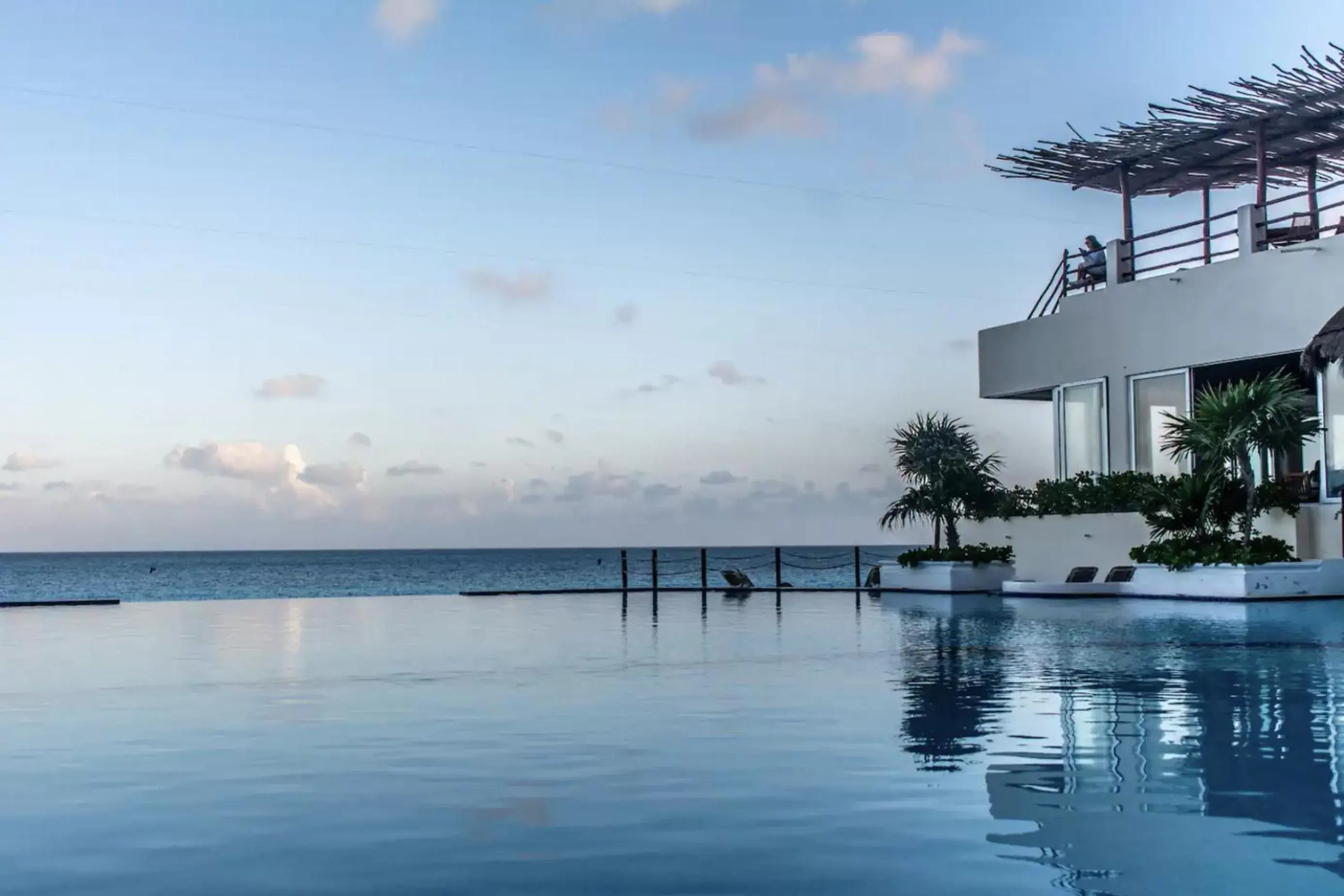 Swimming Pool in Cancun Beach&Sunrise