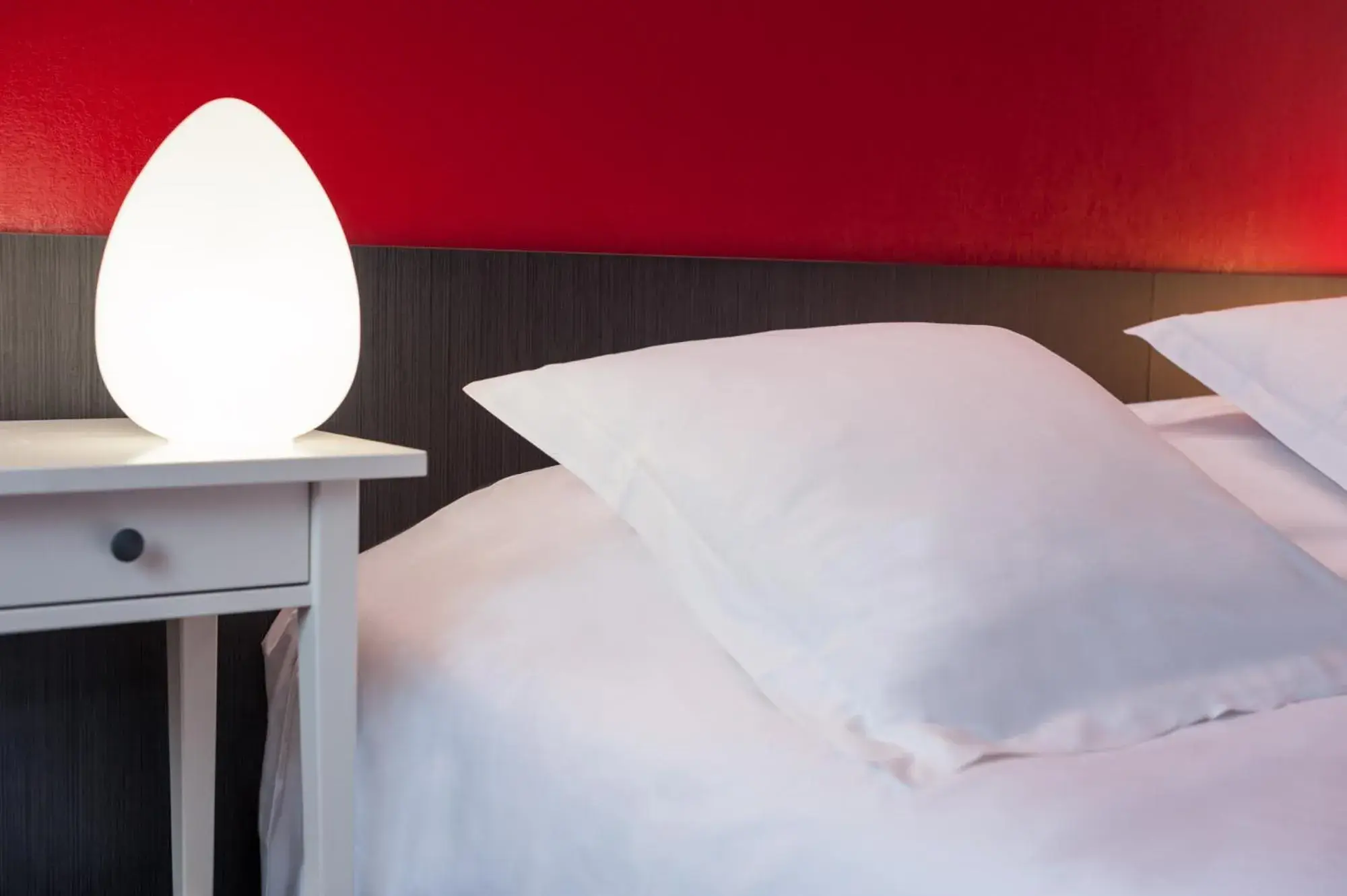 Bedroom, Bed in The Originals City, Hotel Eden, Rouen Nord (Inter-Hotel)