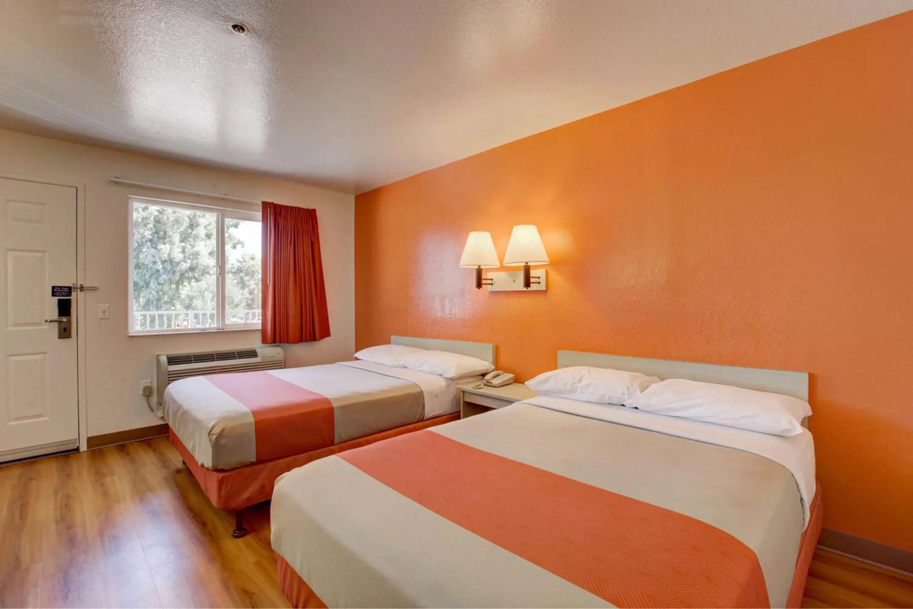 Bedroom, Bed in Motel 6-Westminster, CA - North