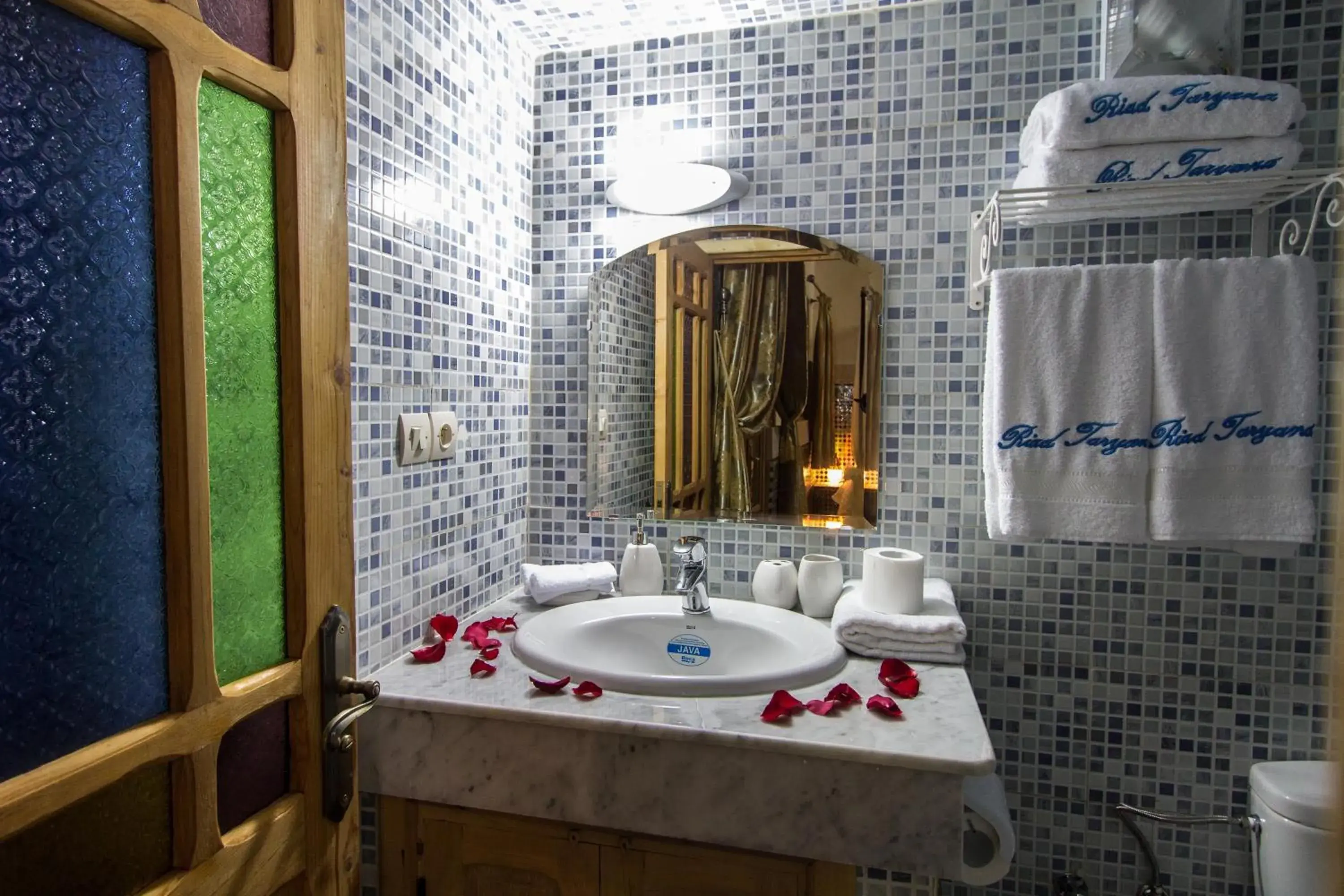 Bathroom in Riad Taryana