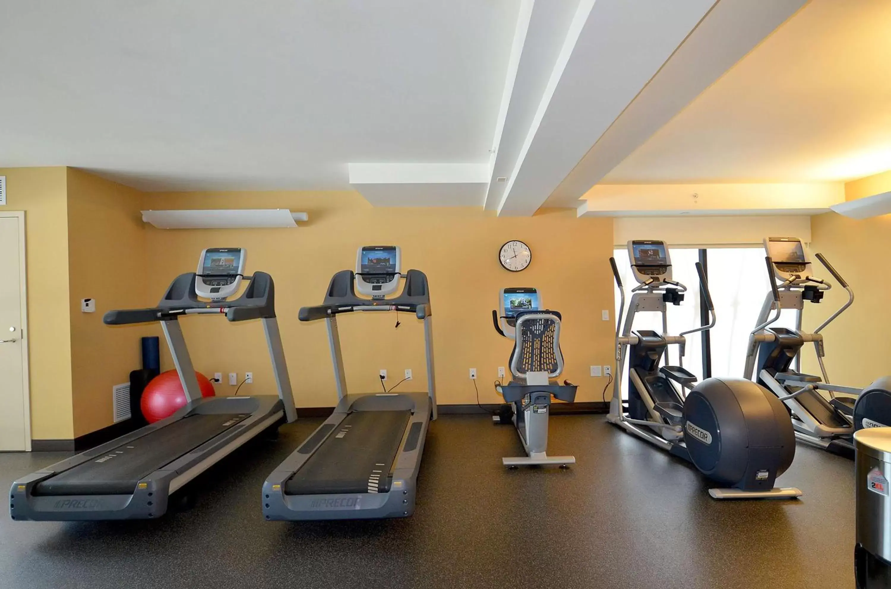 Fitness centre/facilities, Fitness Center/Facilities in Hilton Grand Vacations Club Hokulani Waikiki Honolulu