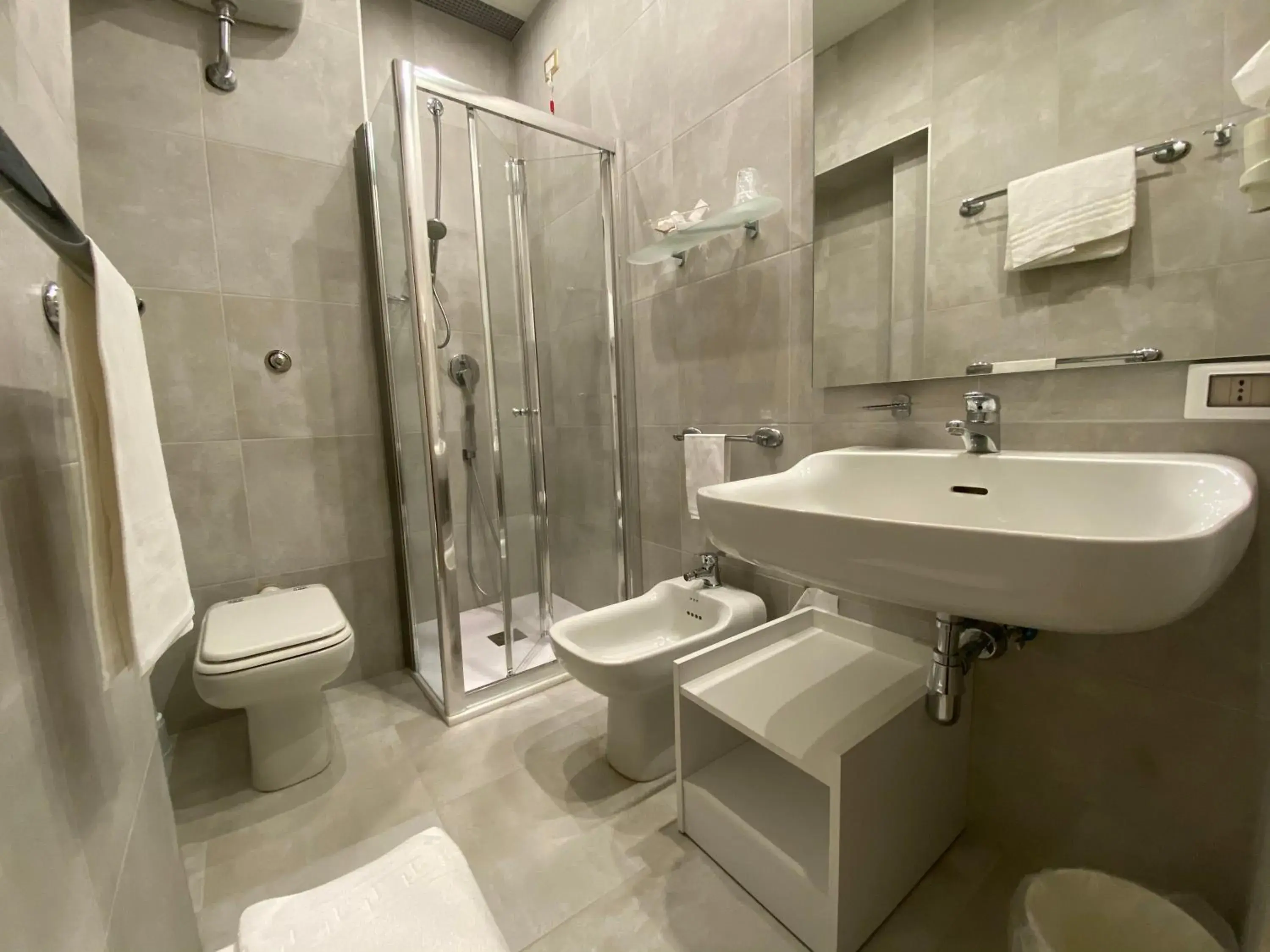 Bathroom in Hotel Cicolella