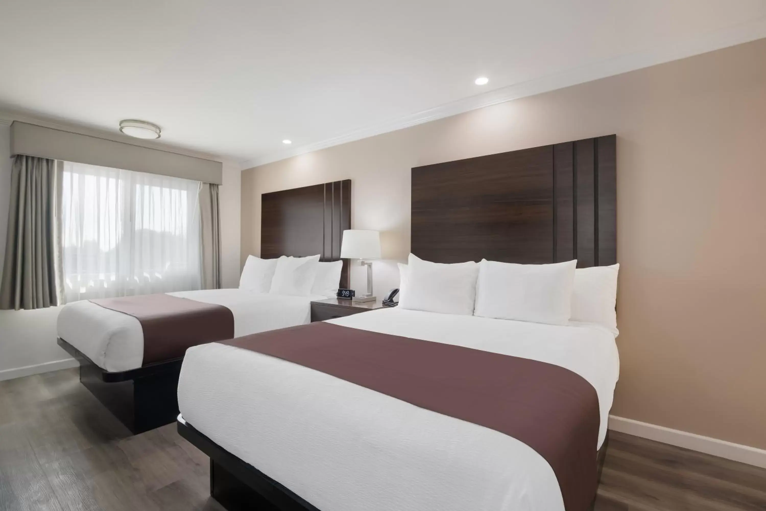 Bedroom, Bed in SureStay Plus Hotel by Best Western Upland - Ontario North
