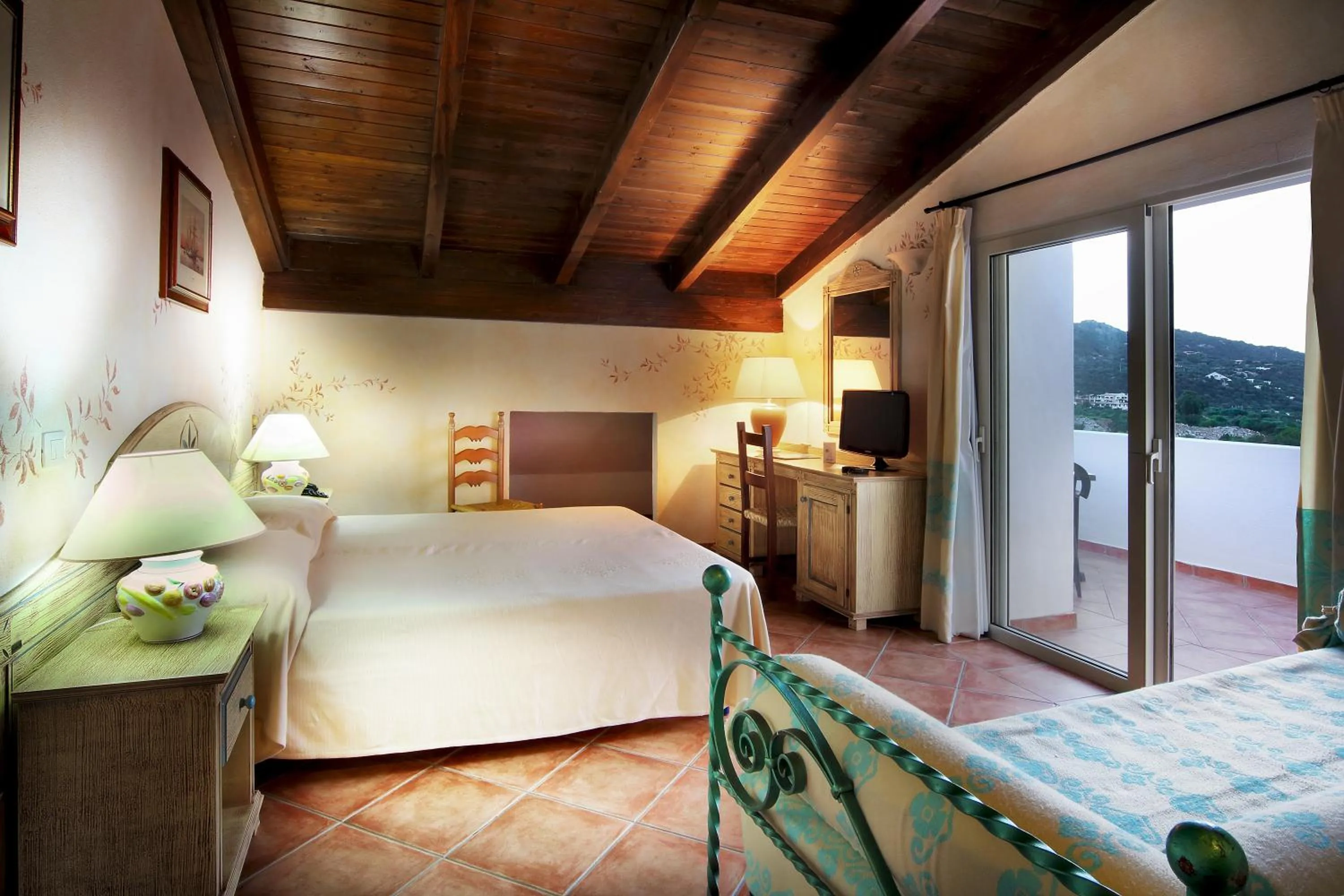 Bedroom, Bed in Colonna Beach Hotel Marinella