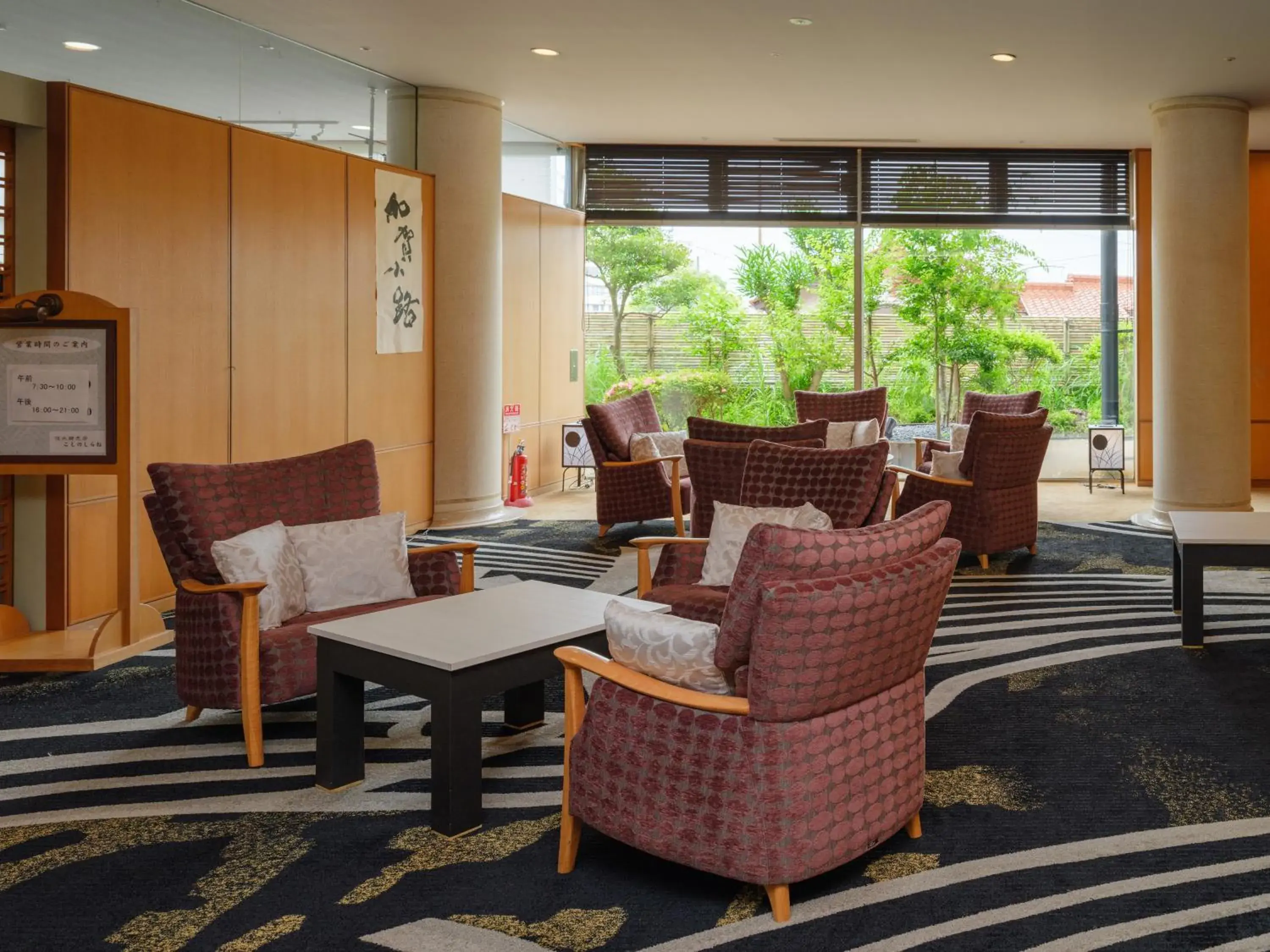 Lobby or reception in APA Hotel & Resort Kaga Katayamazu Onsen Kasuikyo Lobby or reception in APA Hotel & Resort Kaga Katayamazu Onsen Kasuikyo