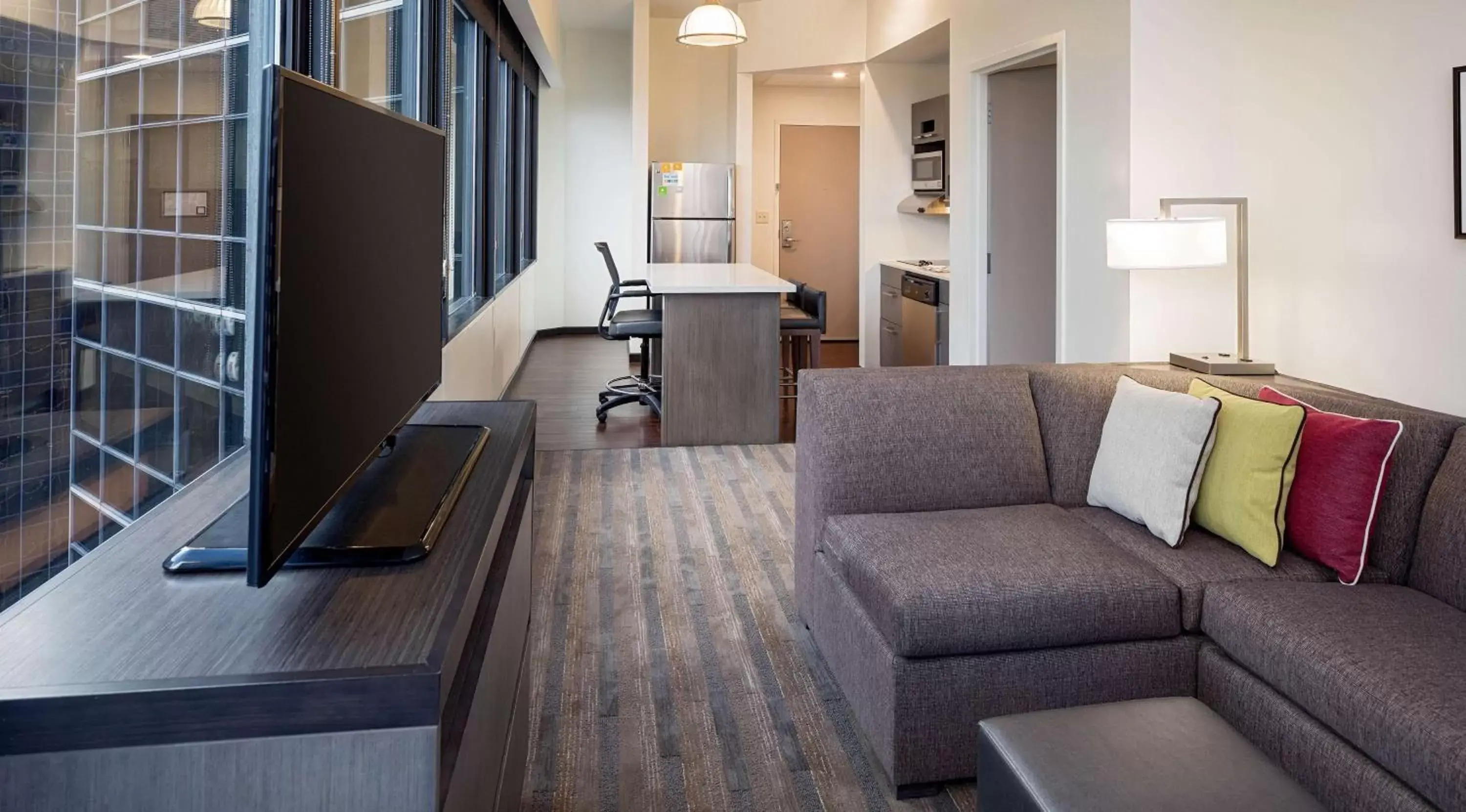 Photo of the whole room, Seating Area in Hyatt House New Orleans Downtown