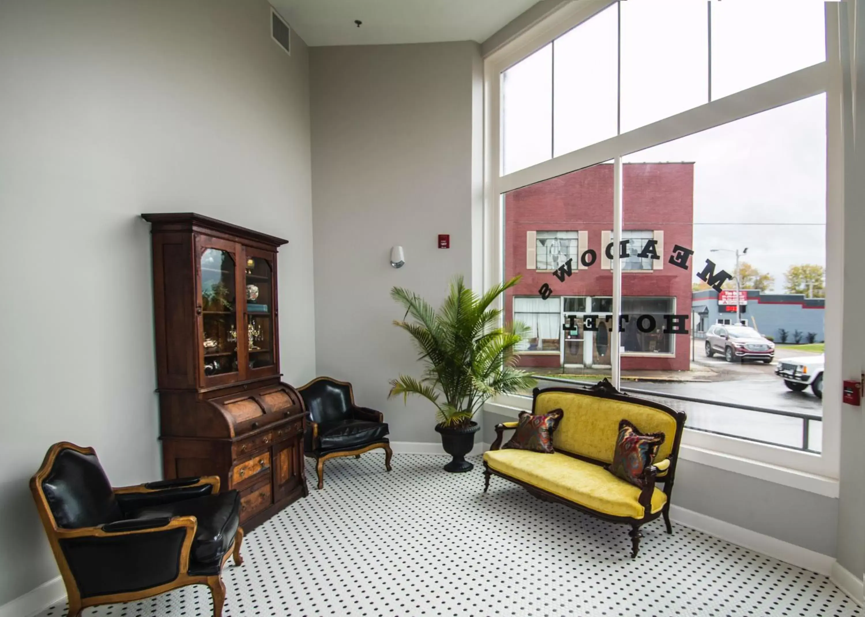 Lobby or reception in Meadows Hotel Lobby or reception in Meadows Hotel