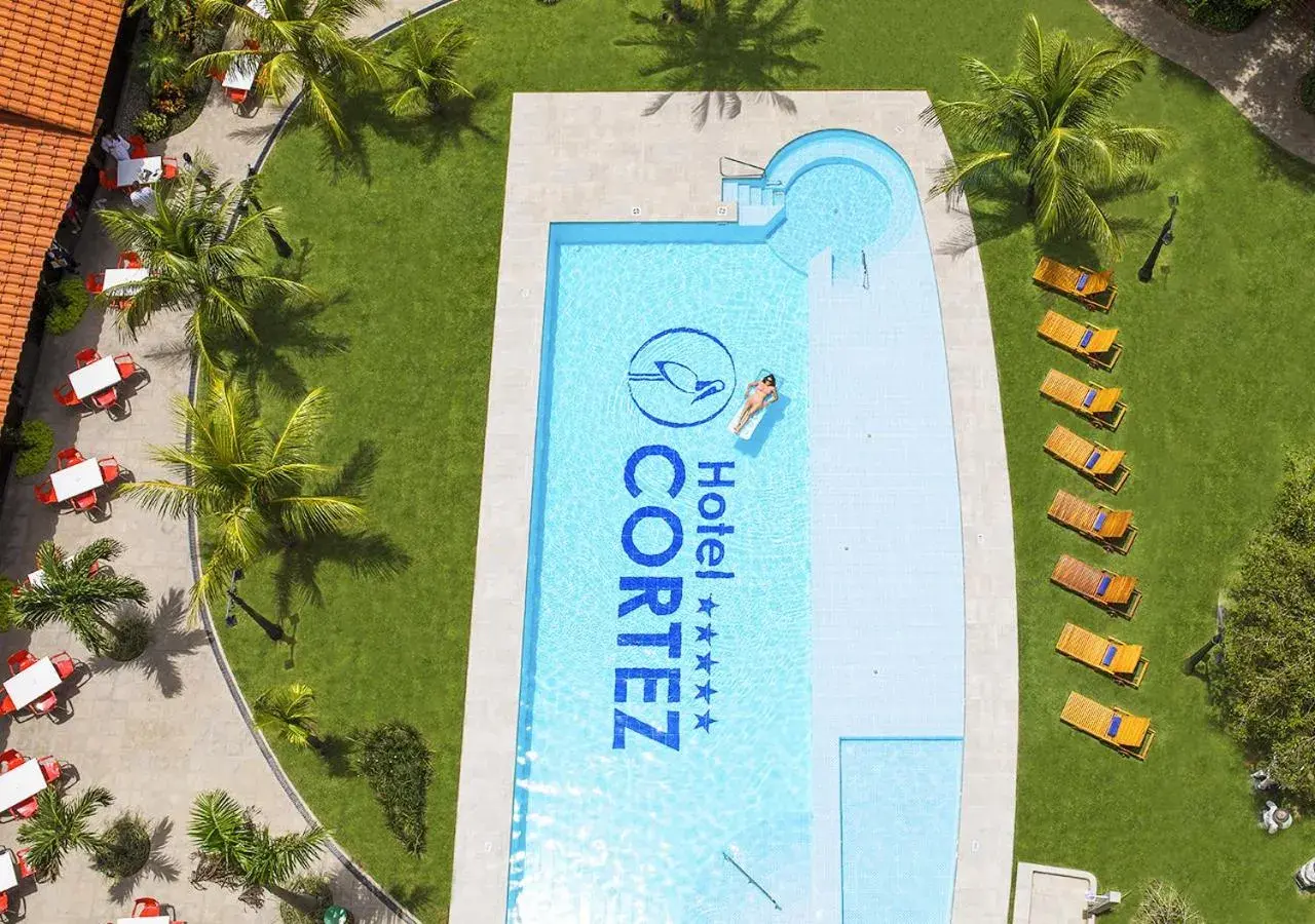 Logo/Certificate/Sign in Hotel Cortez