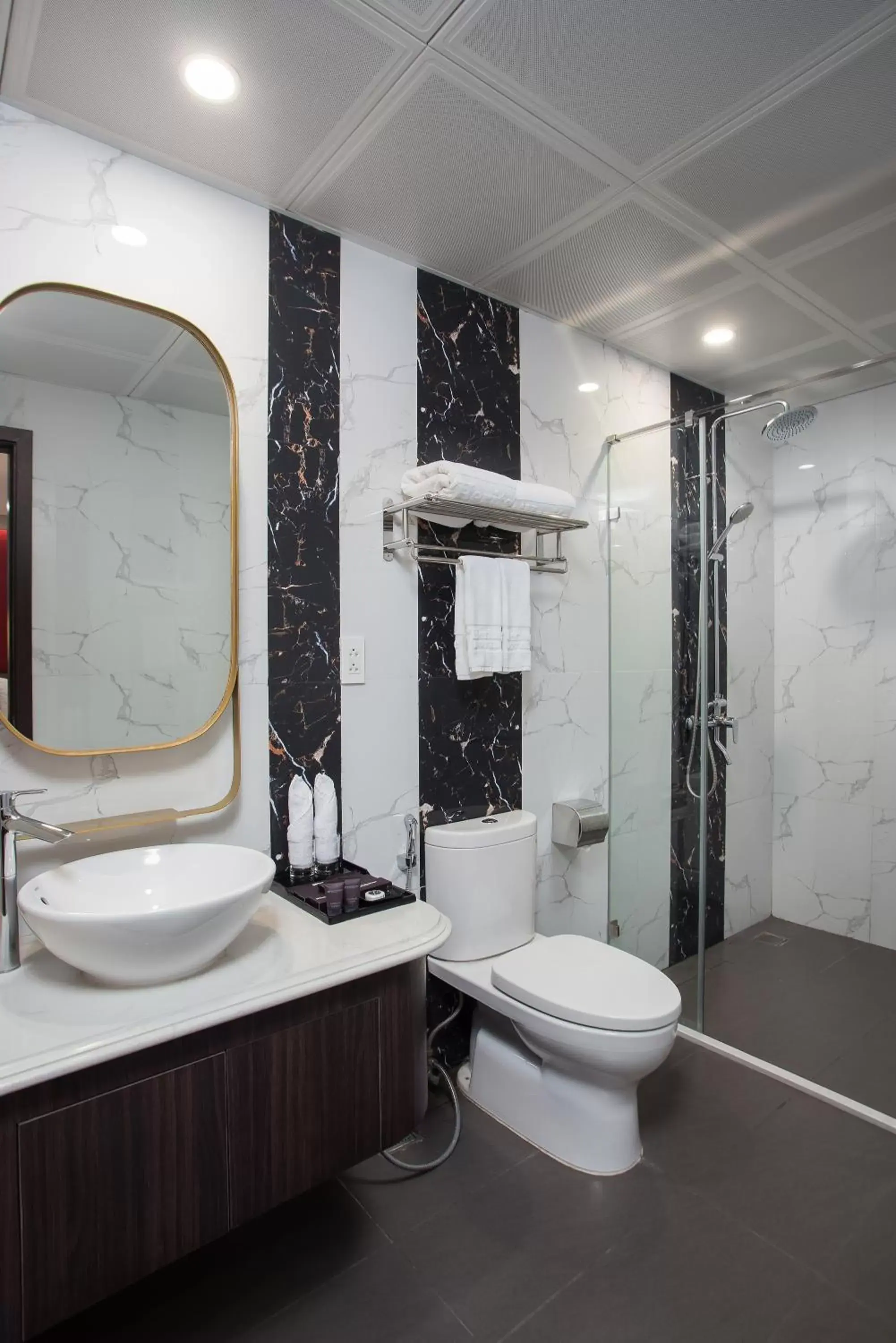 Shower, Bathroom in Hanoi L'Heritage Diamond Hotel & Spa
