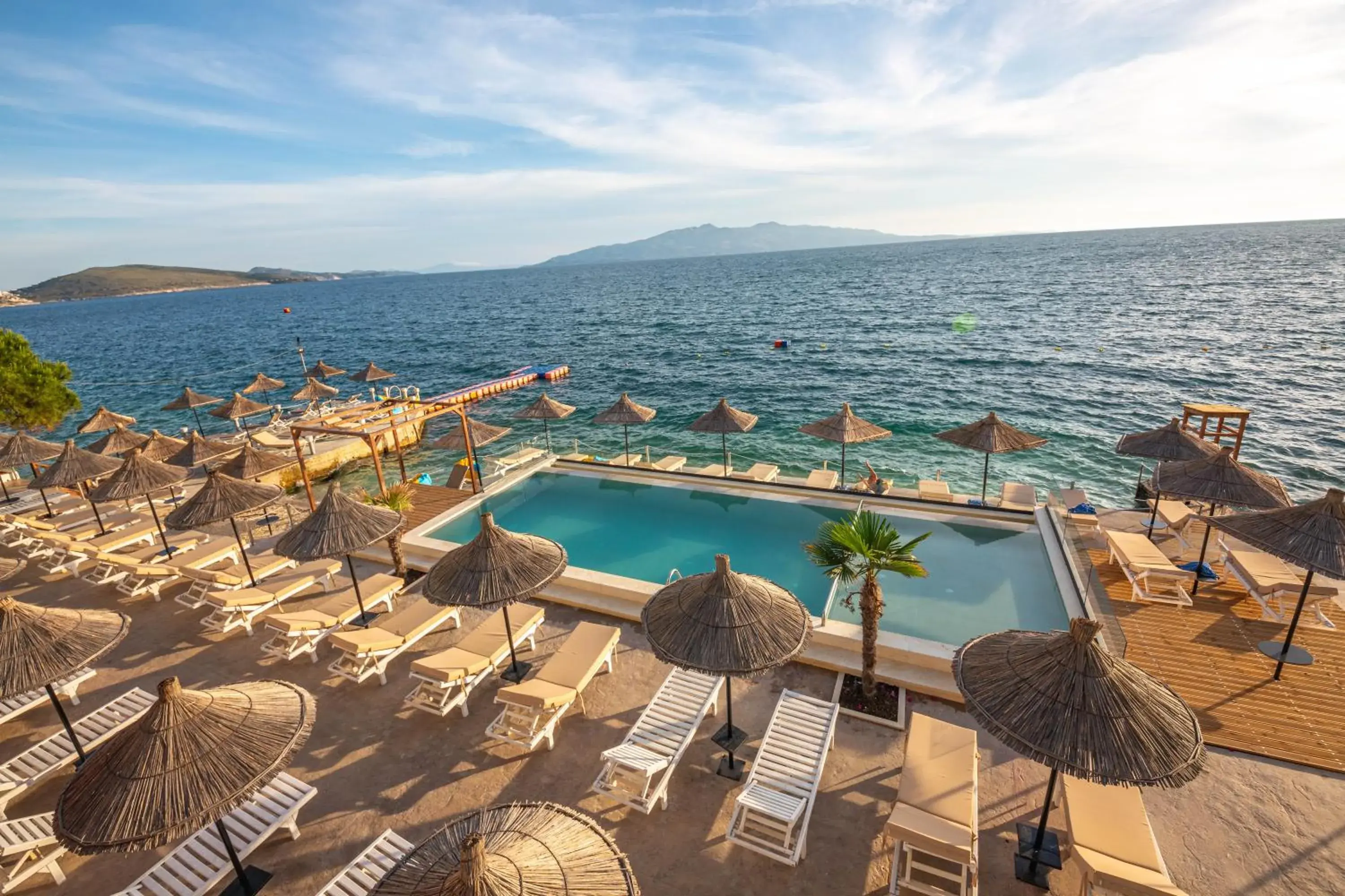 Sea view, Pool View in Hotel Jaroal