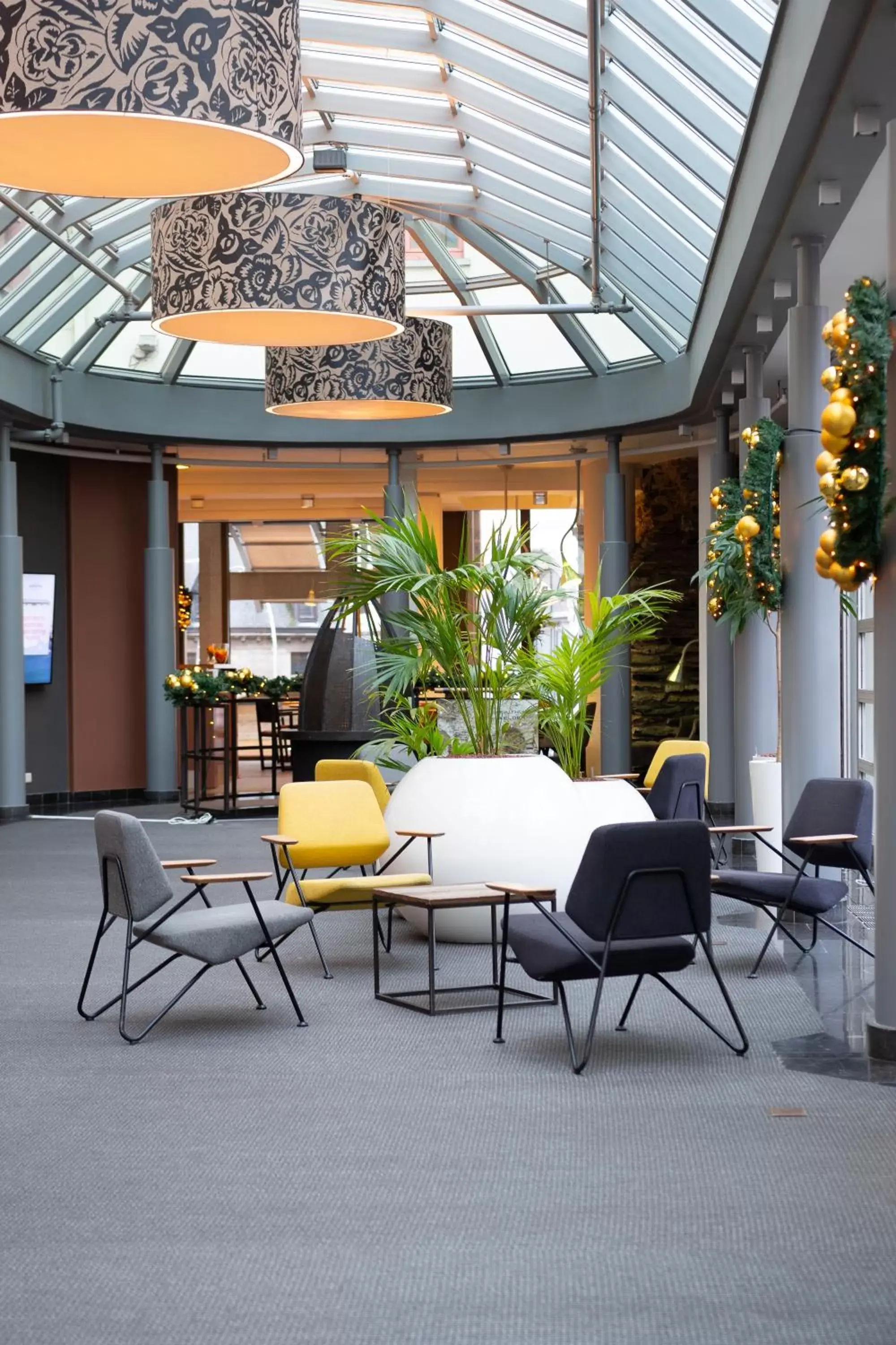 Lobby or reception in Novotel Gent Centrum