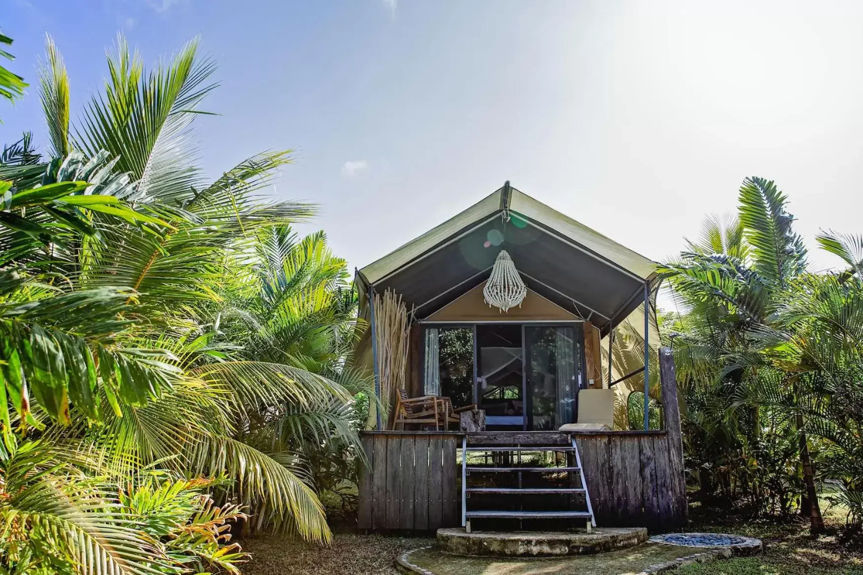 Facade/entrance in Turtle Bay Lodge