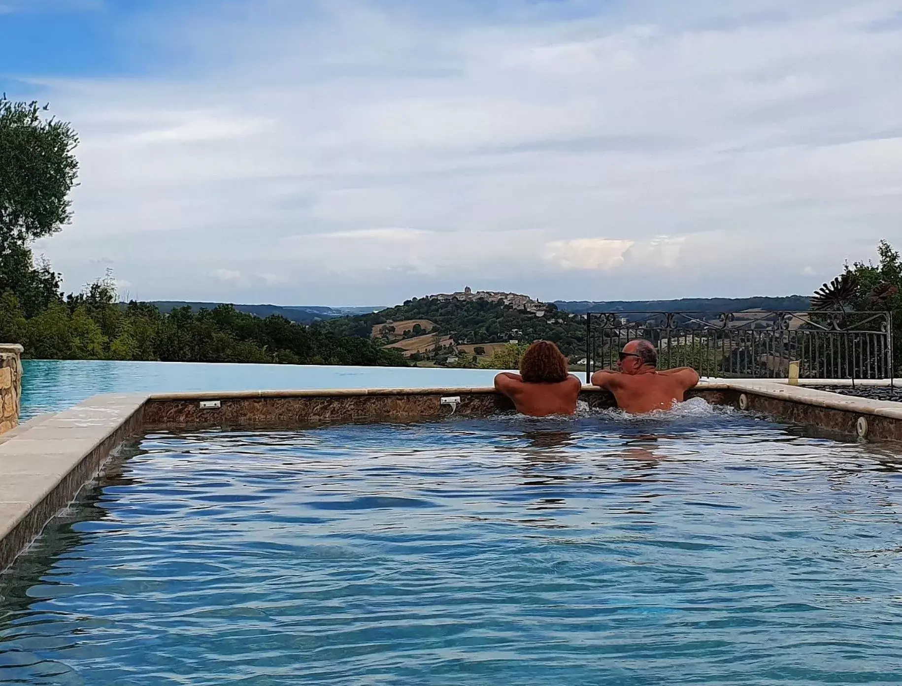 Swimming Pool in Le Belvédère Hotel et Bien être