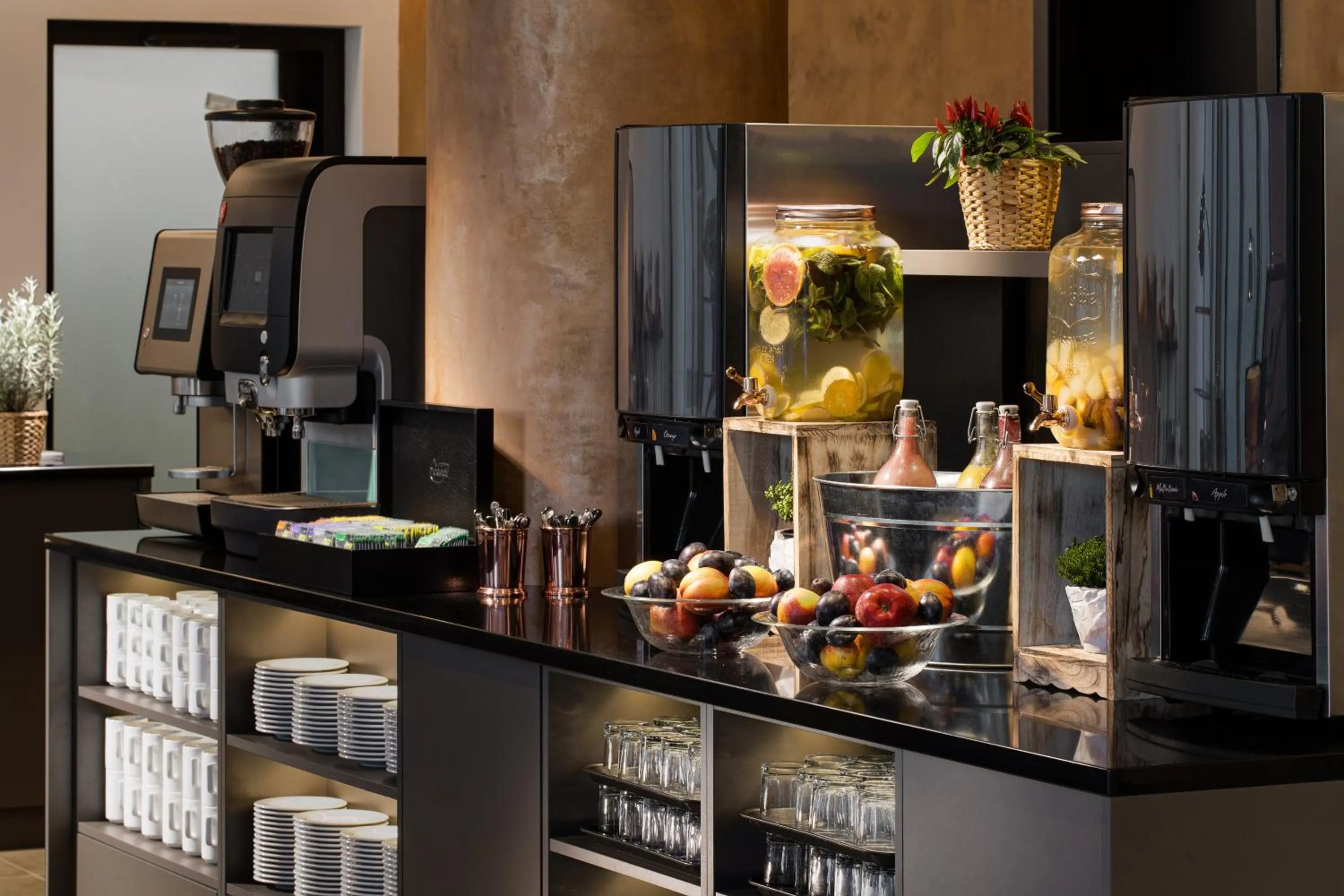 Restaurant/places to eat in Mamaison Residence Downtown Prague