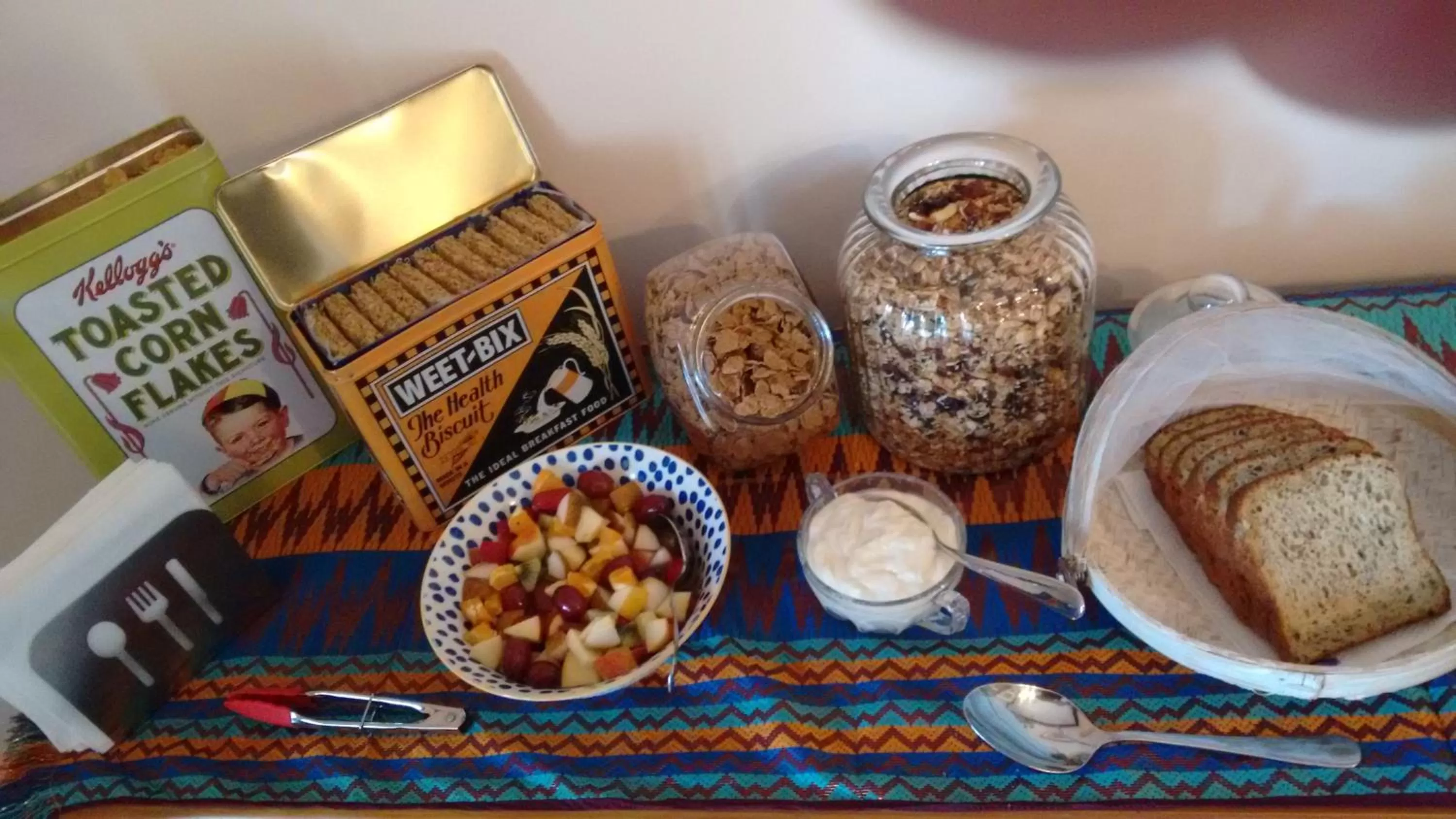 Breakfast, Coffee/Tea Facilities in Collingwood Manor
