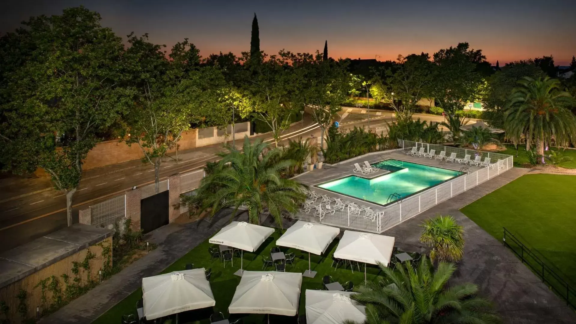 Pool View in Hotel Parque Real