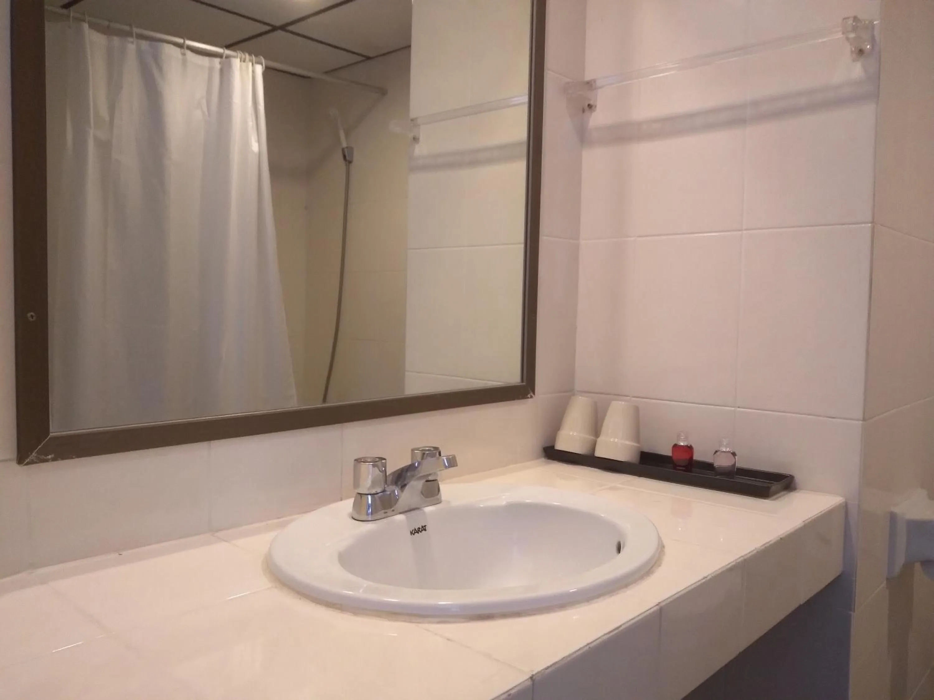 Bathroom in Garden Paradise