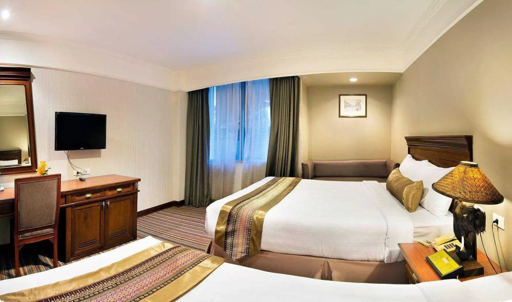 Bed in Royal Rattanakosin Hotel SHA Plus