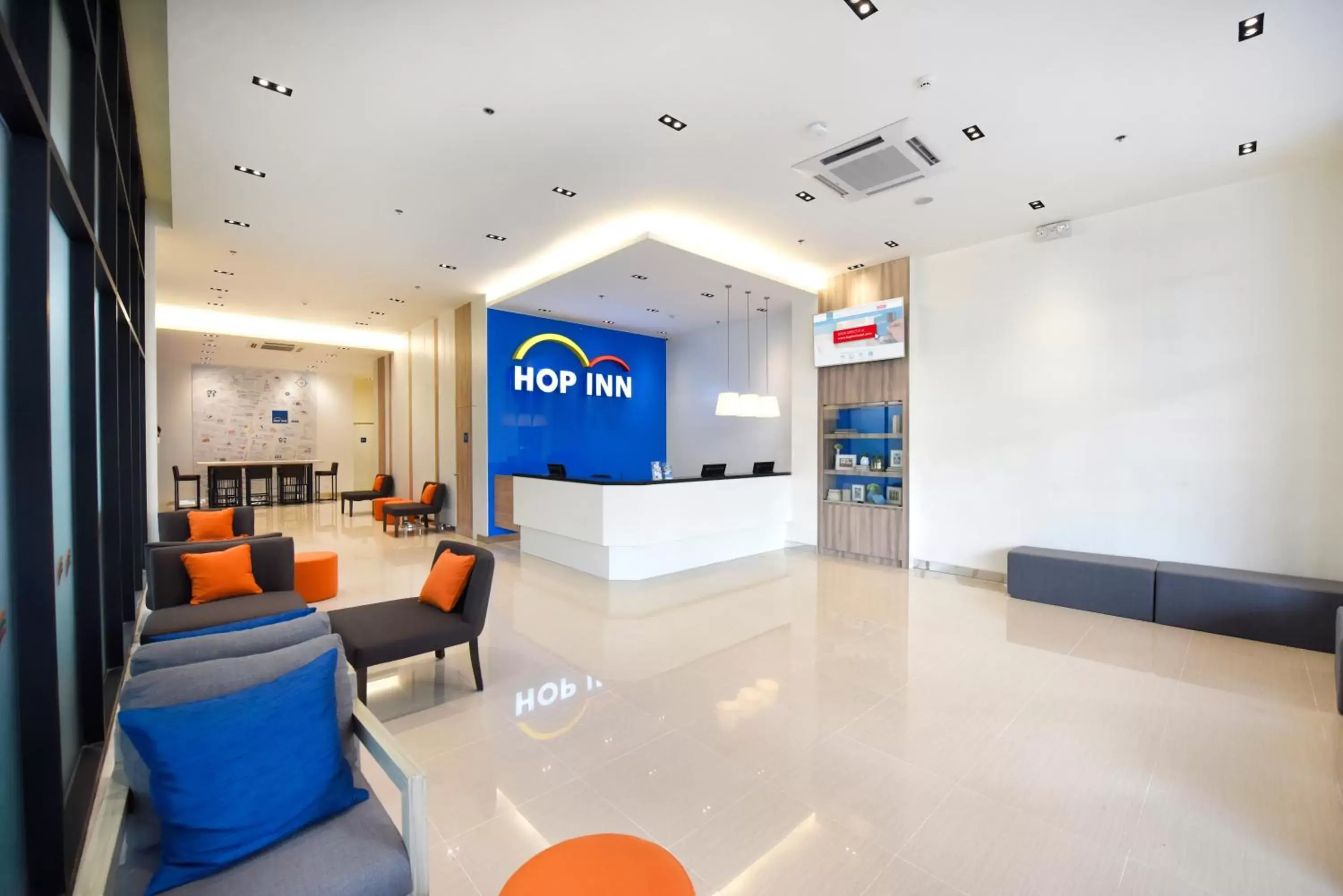 Lobby or reception, Lobby/Reception in Hop Inn Hotel Tomas Morato Quezon City