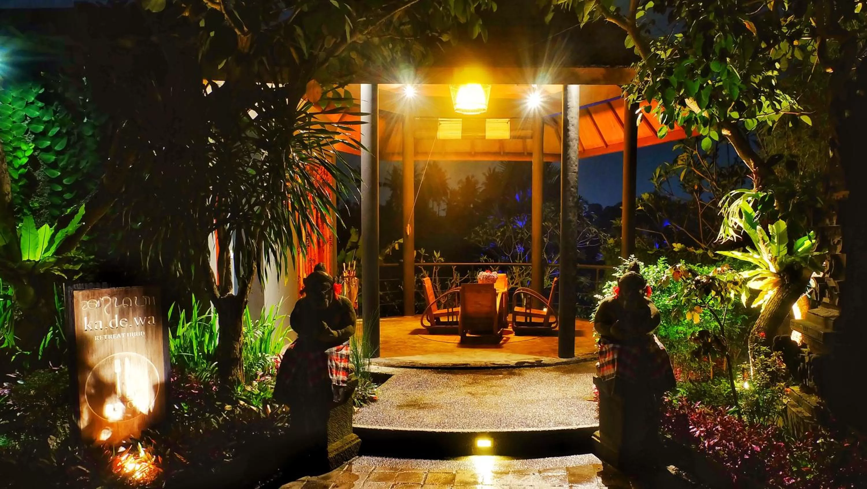 Lobby or reception in Kadewa Retreat Ubud - Adults Only