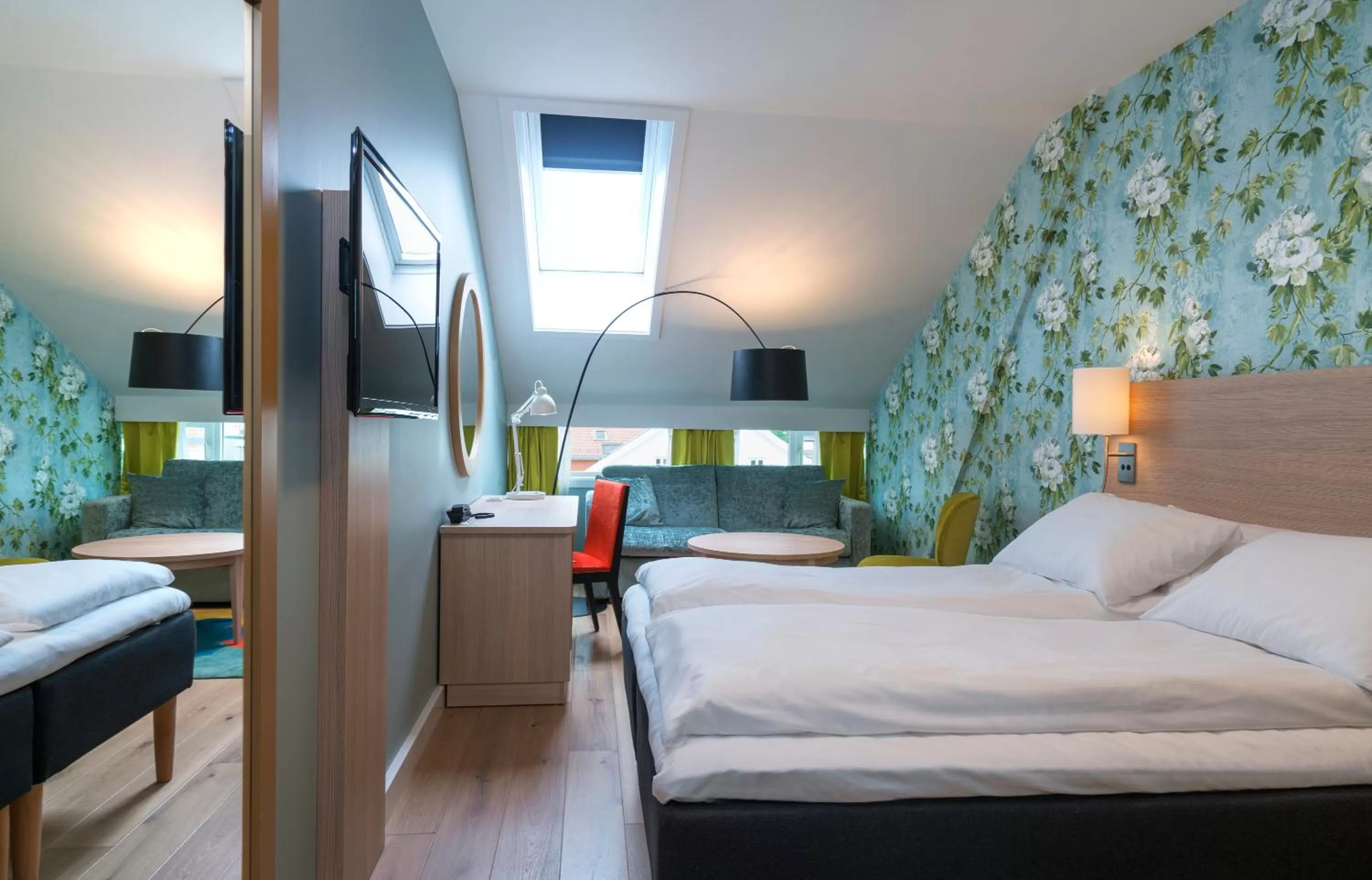 Seating area, Bed in Thon Hotel Tønsberg Brygge