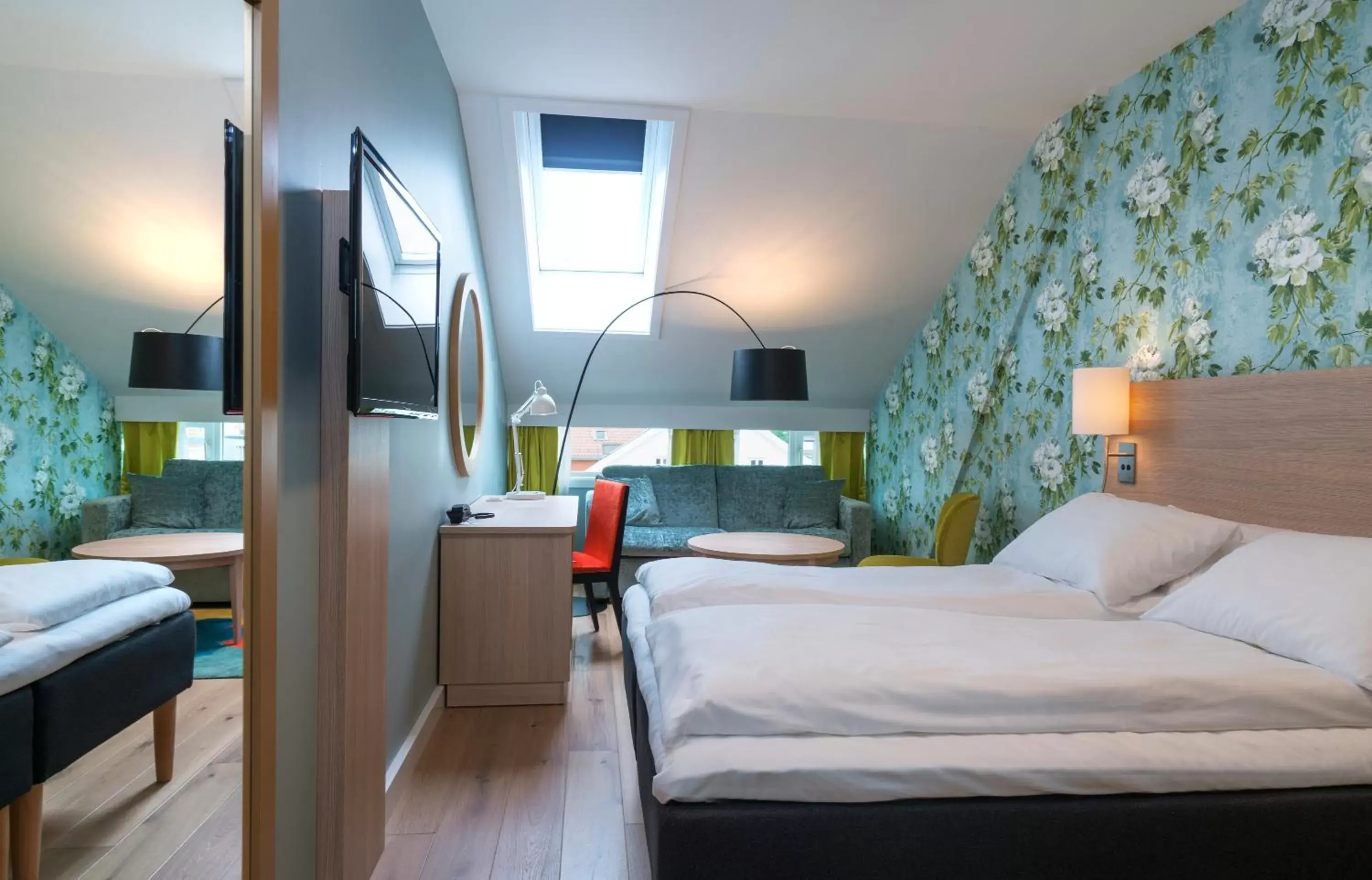 Seating area, Bed in Thon Hotel Tønsberg Brygge Seating area, Bed in Thon Hotel Tønsberg Brygge