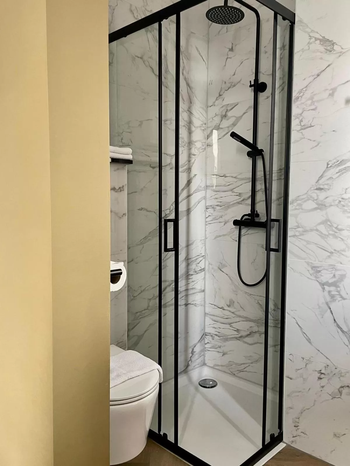 Bathroom in Valkenhof